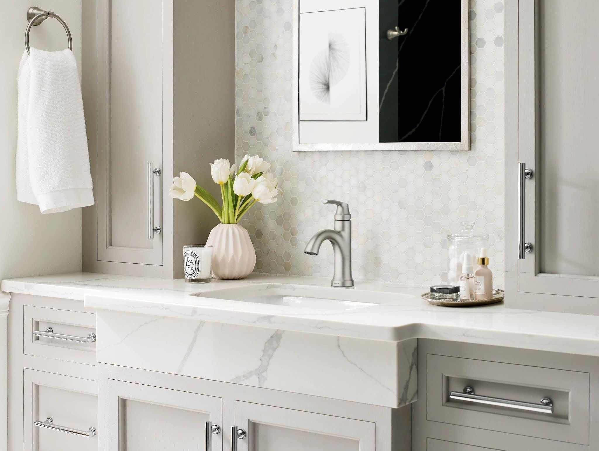 Moen 84980SRN Wellton Single-Handle Bathroom Faucet, One Hole Bathroom Sink Faucet with Optional Deck Plate and Drain Assembly, Spot Resist Brushed Nickel - Image 4
