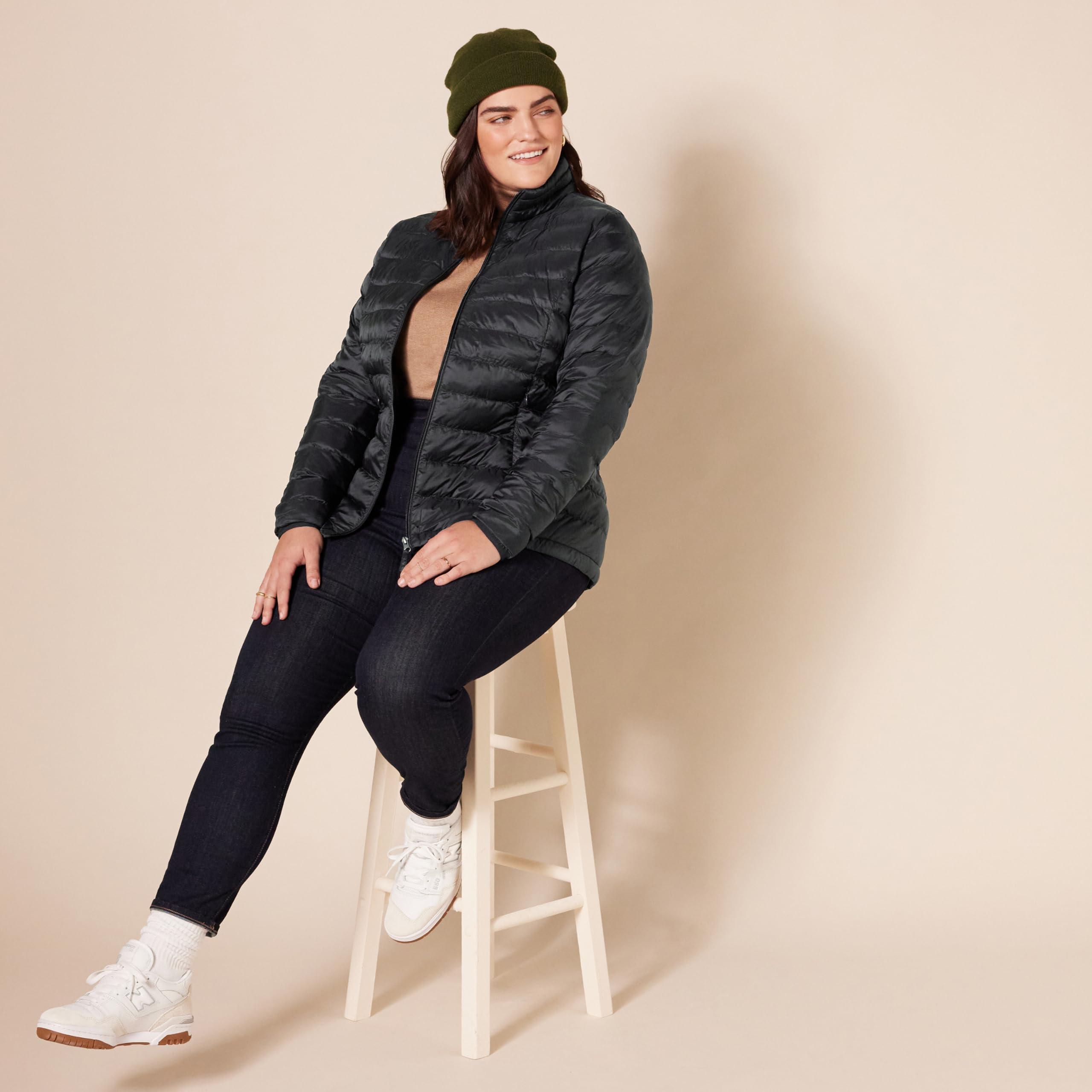 Amazon Essentials Women's Lightweight Long-Sleeve Water-Resistant Packable Puffer Jacket (Available in Plus Size) - Image 8