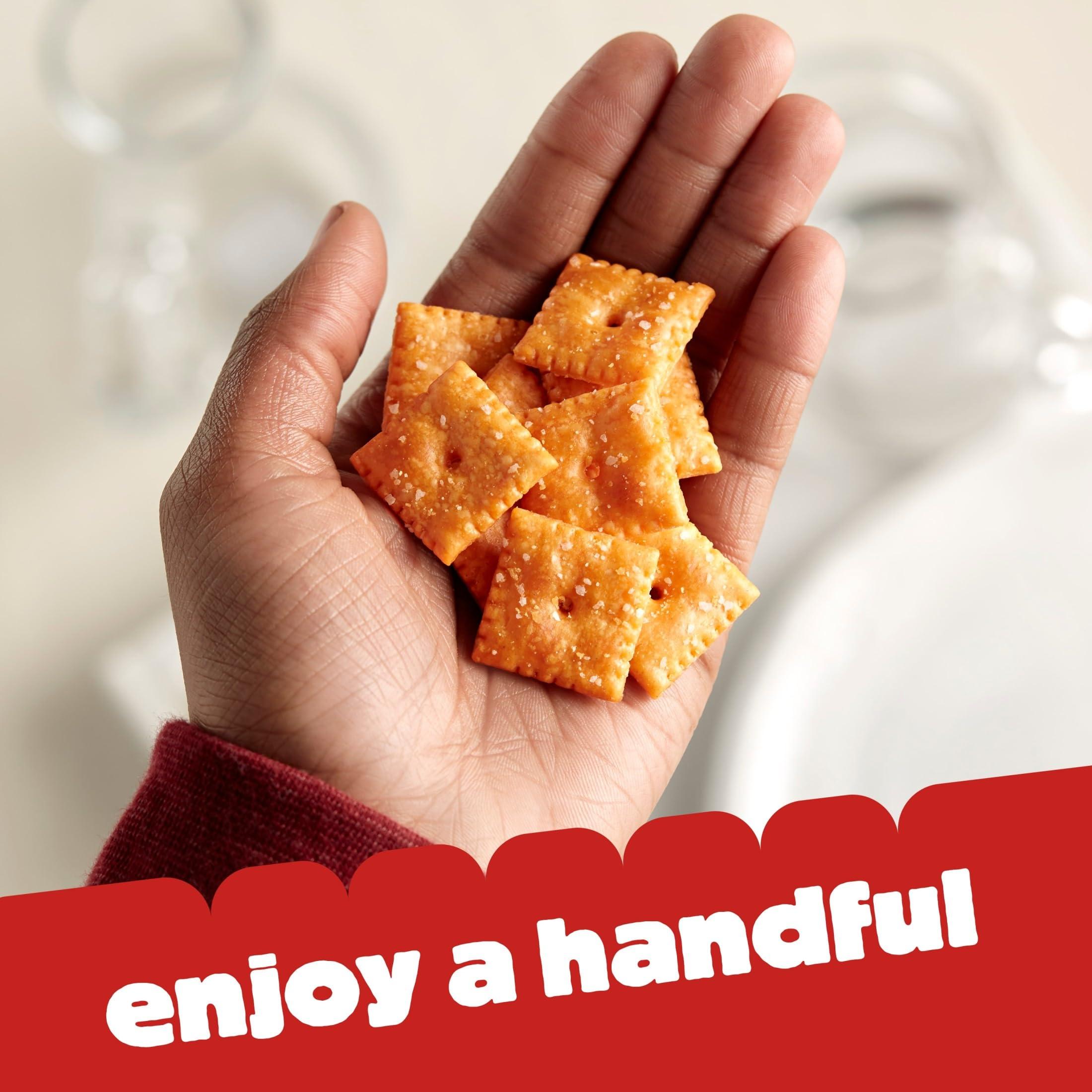 Cheez-It Cheese Crackers, Baked Snack Crackers, Lunch Snacks, Original (40 Packs) - Image 6