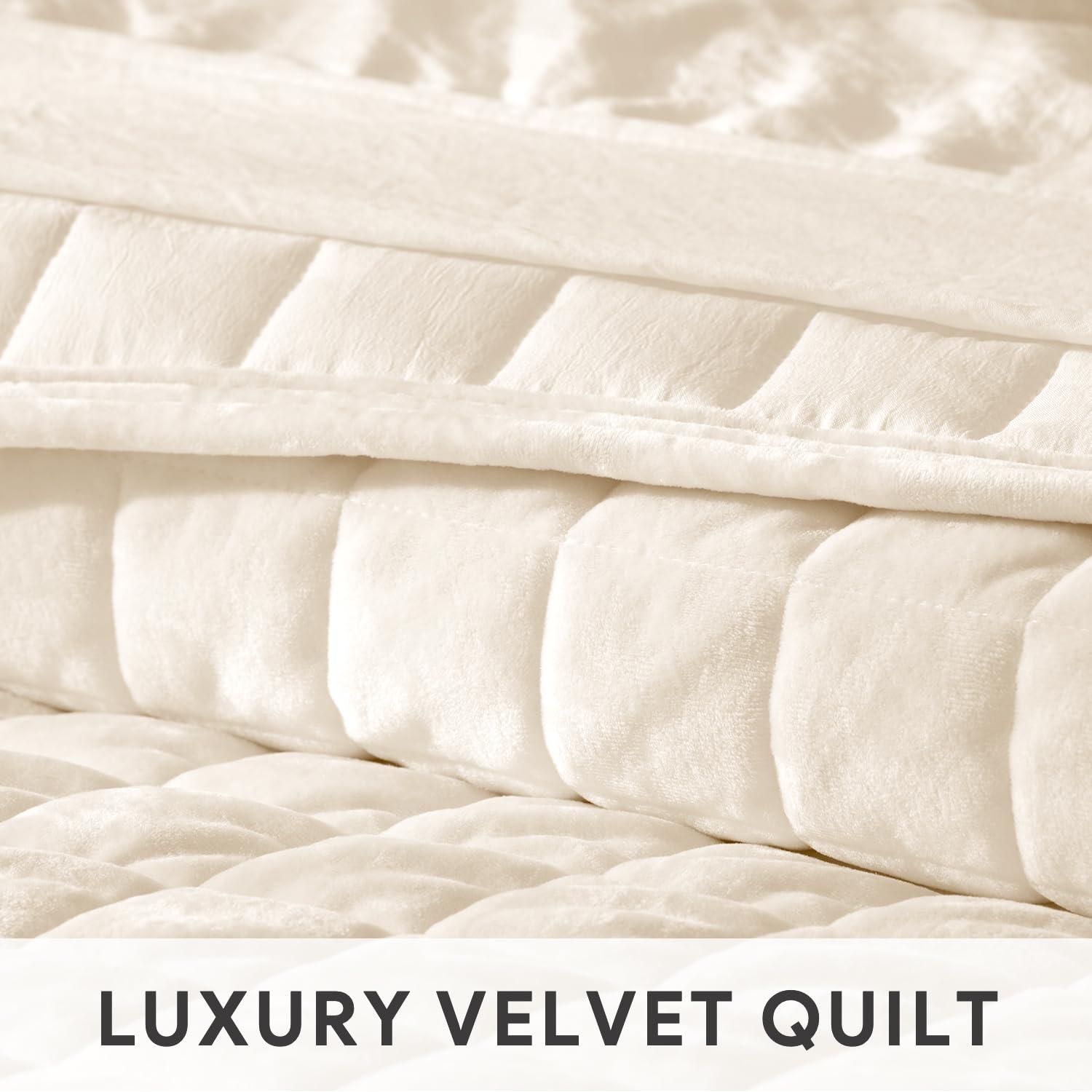 RECYCO Luxury Velvet Quilt Set Full Queen Size, Lightweight Velvet Comforter Set, Oversized Bedspread Coverlet Quilted Bedding Set, with 2 Matching Pillow Shams, for All Season, Cream White - Image 4