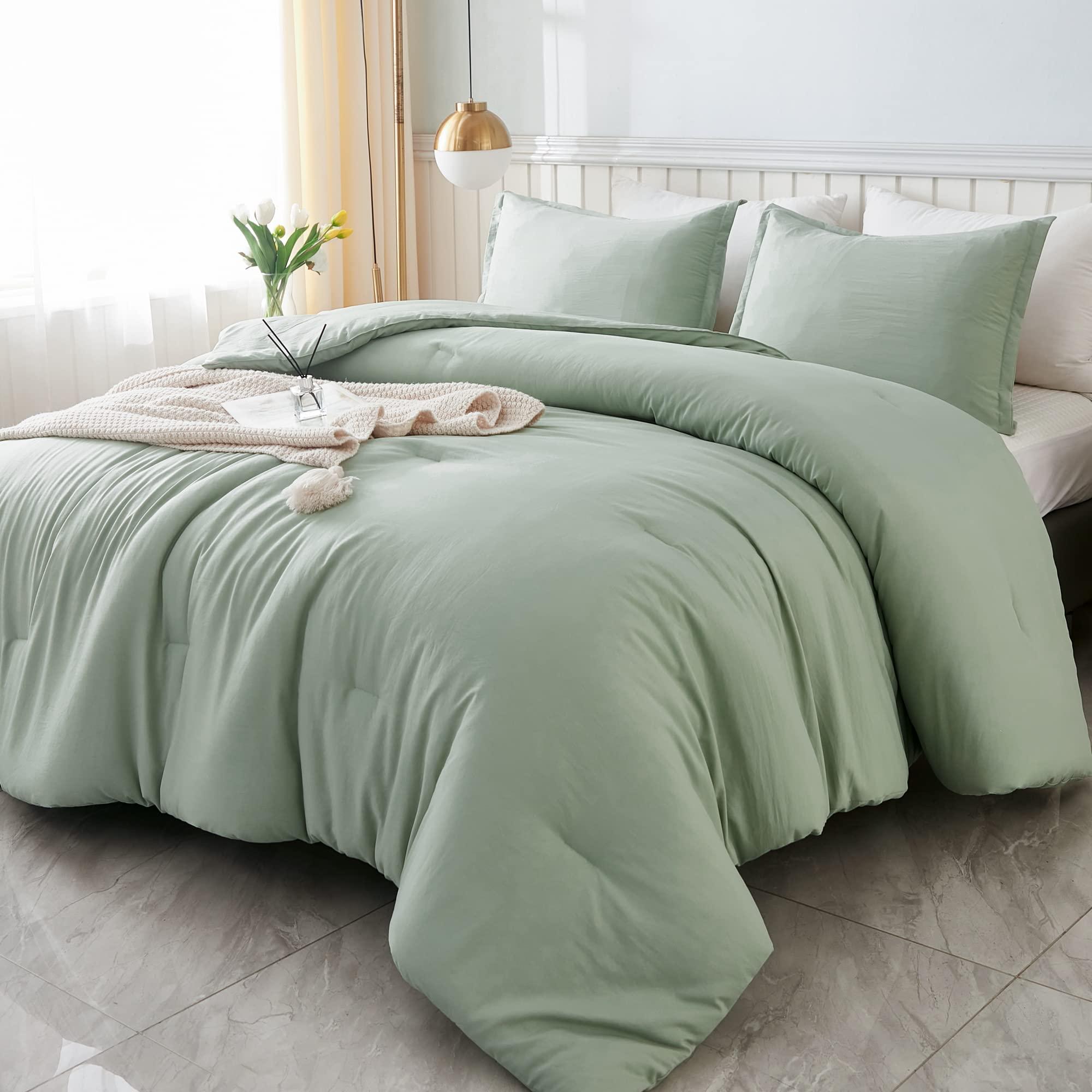 Litanika Queen Comforter Set Sage Green, 3 Pieces Lightweight Comforters Queen Size Solid Bedding Comforters Sets, Down Alternative Comforter Bed Set Quilt Blanket - Image 4