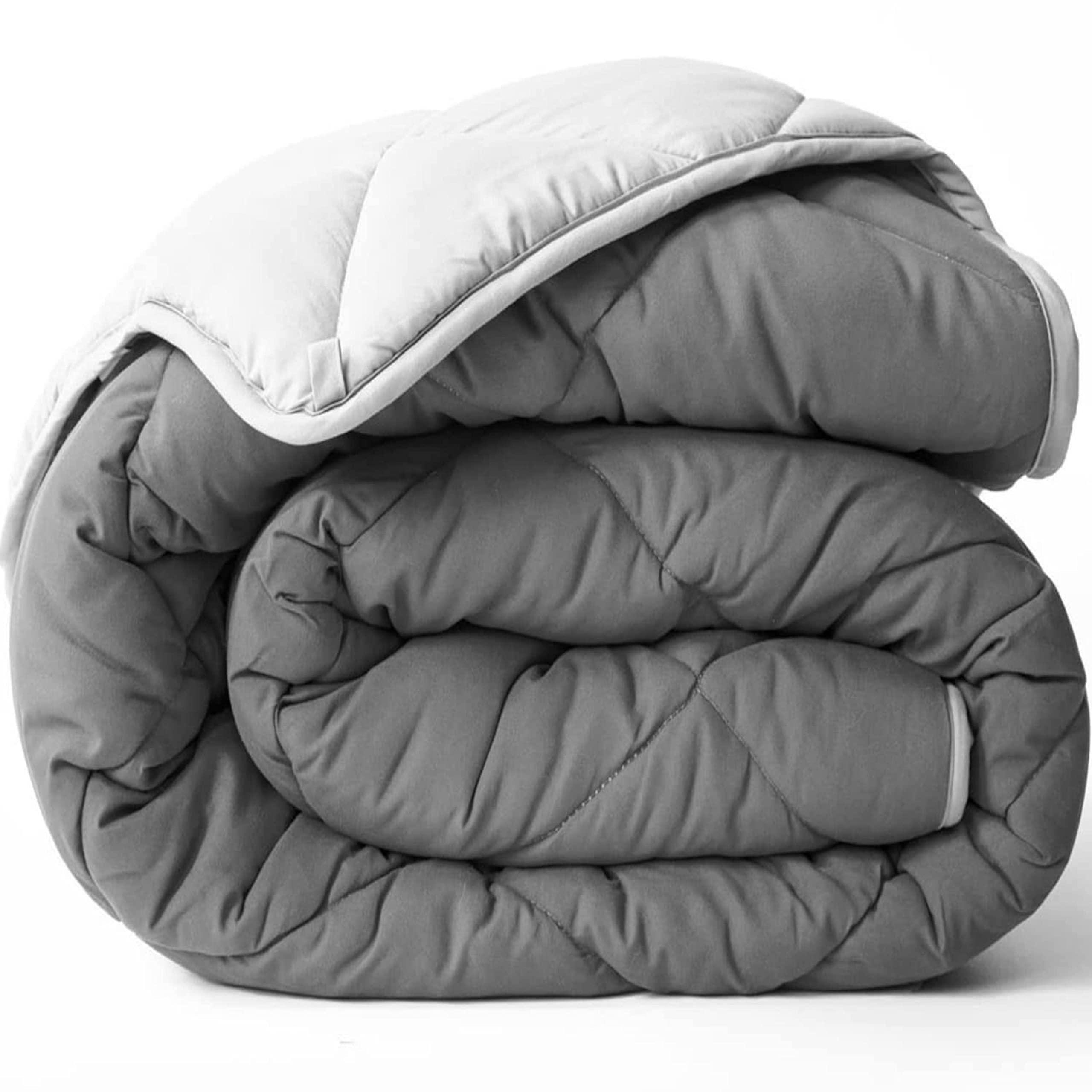 ViscoSoft Queen/Short Queen Microfiber All Seasons Down Alternative Quilted Comforter - Cooling Breathable Premium Soft Reversible Microfiber Duvet Blanket