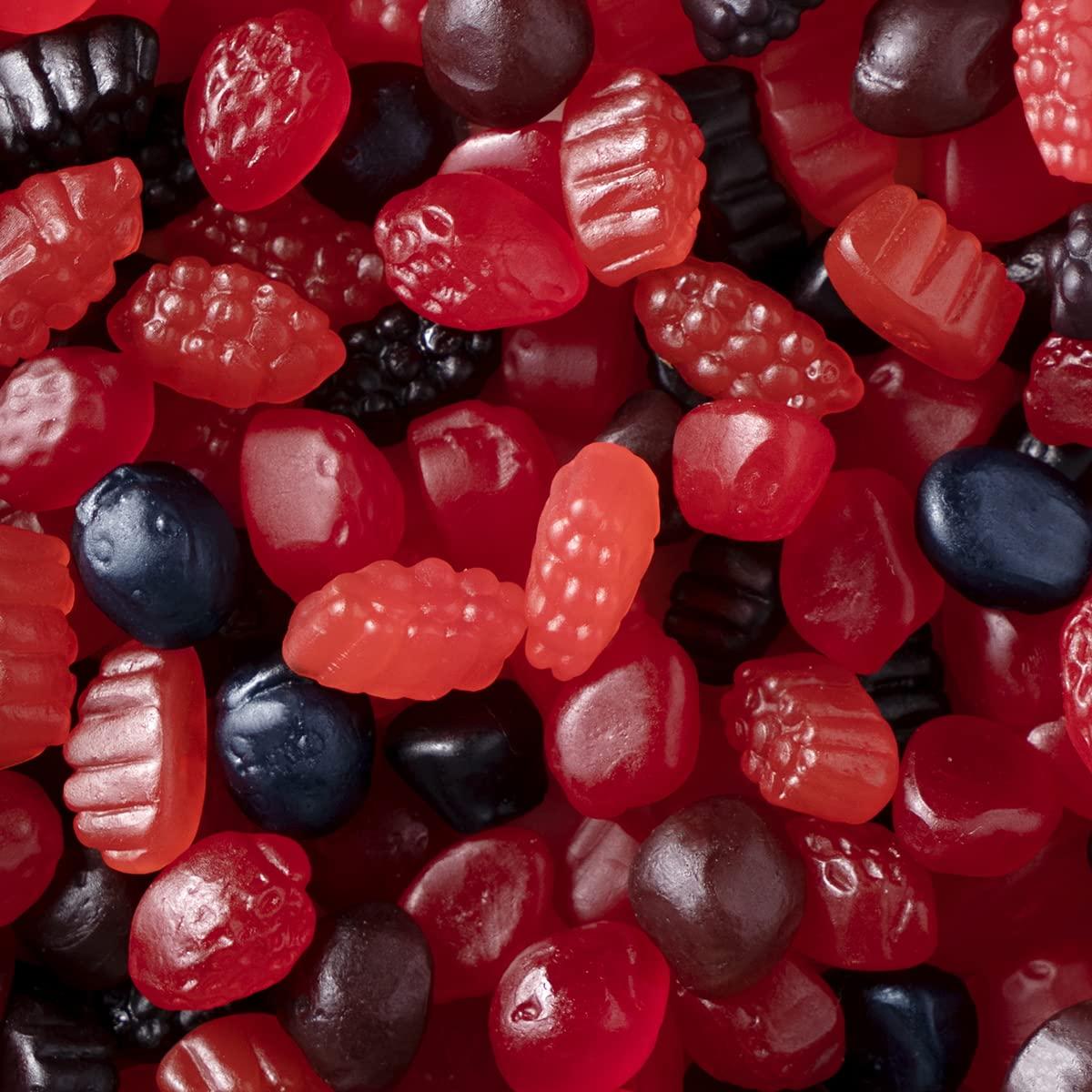 Welch's Fruit Snacks, Berries 'N Cherries, Individual Single Serve Bags, 0.8 oz (Pack of 40) - Image 4