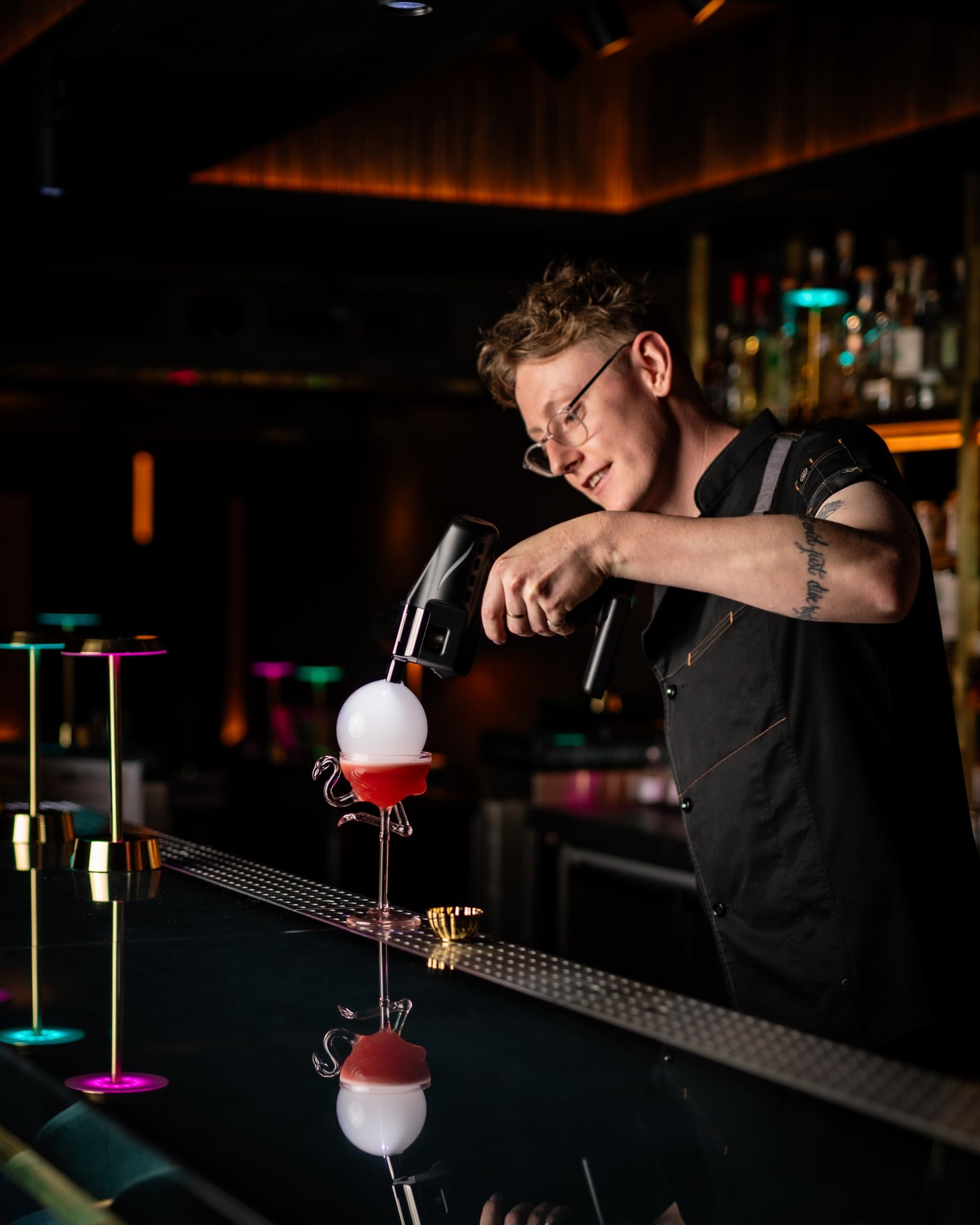 Flavour Blaster Cocktail Bubble & Smoke Gun Kit | Smoking Cocktail Machine, Edible Bubbles & Aroma | Smoke Bubble Gun for Elevating Drinks & Food with Flavor-Rich Clouds | Cocktail Gift Sets | Black - Image 2