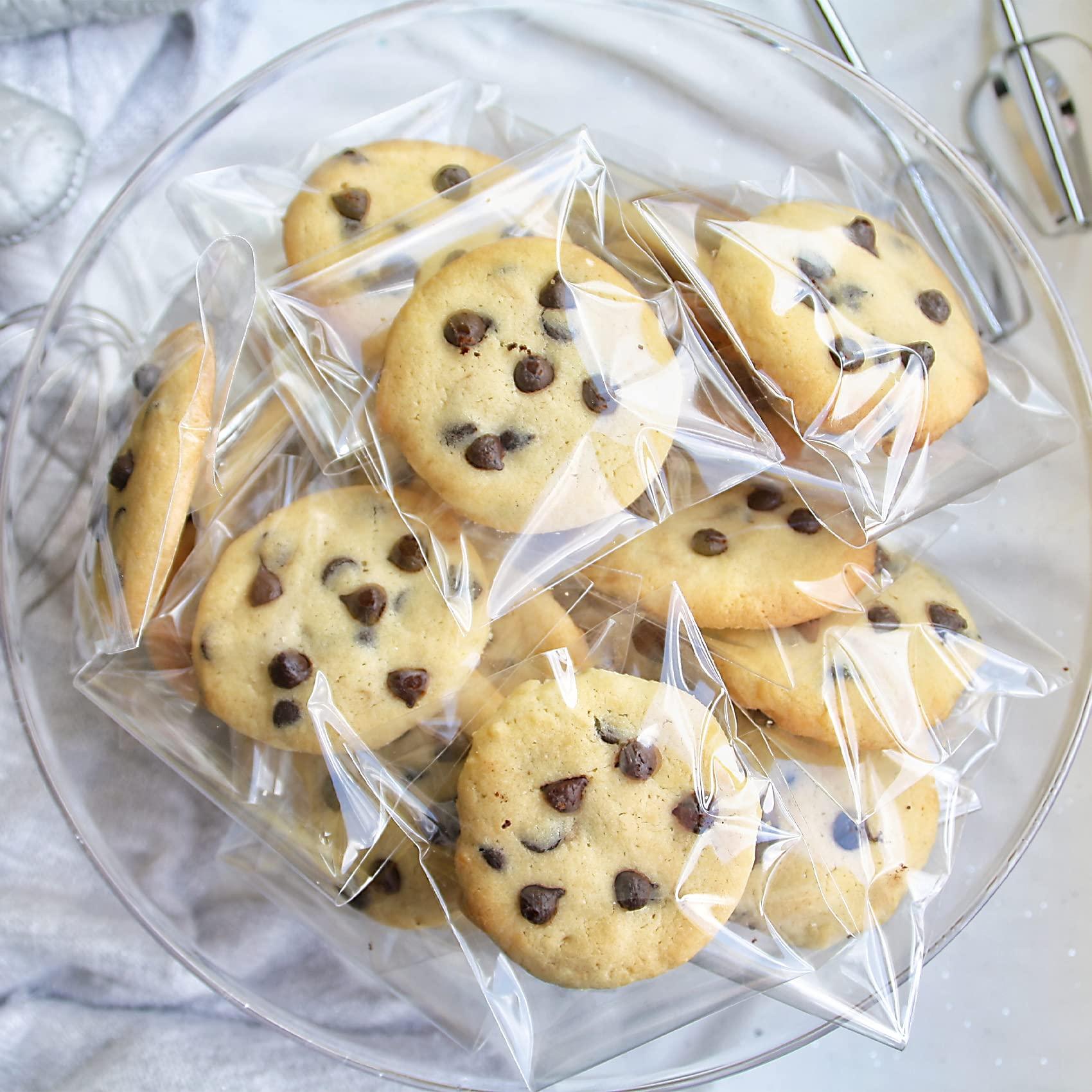 Morepack Clear Self Sealing Cellophane Bags,4x6 Inches 200 Pcs Cookie Bags Resealable Cellophane Bag for Packaging Cookies, Candy and Products - Image 3