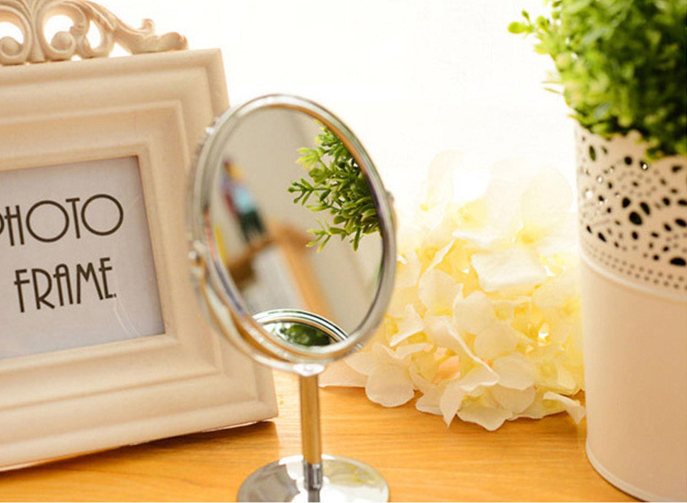 ZHU YU CHUN Portable Double-Sided 1x 2X Magnifying Mirror, Silver, 5.7"L x 3.4"W, Tabletop Mount, Modern Style, Perfect for Makeup, Dressing, Home Decor - Image 2