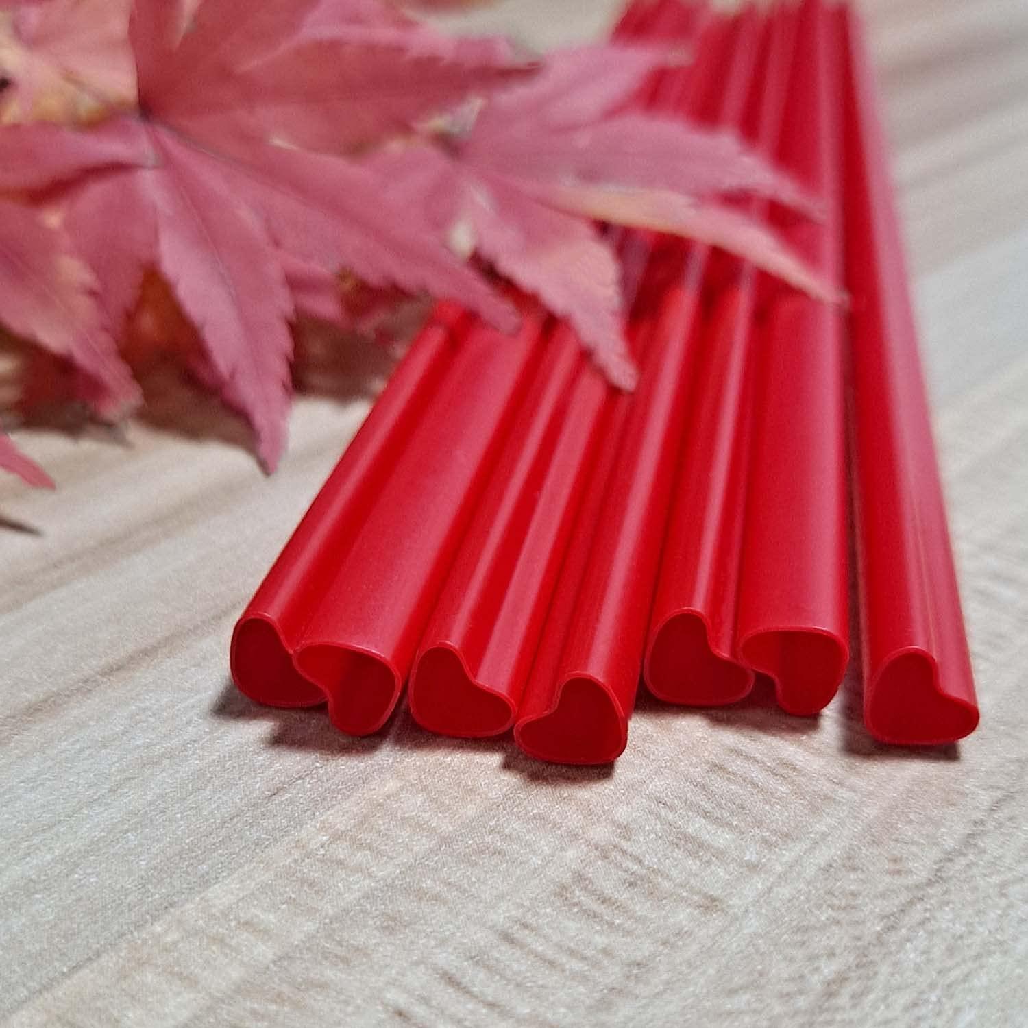 The best MOON 100pcs Heart Shaped Red Straws Disposable Drinking Cute Straw Individually Wrapped plastic red straw Valentines day Cocktail Party Birthday Party Bridal Shower wedding supplies - Image 3