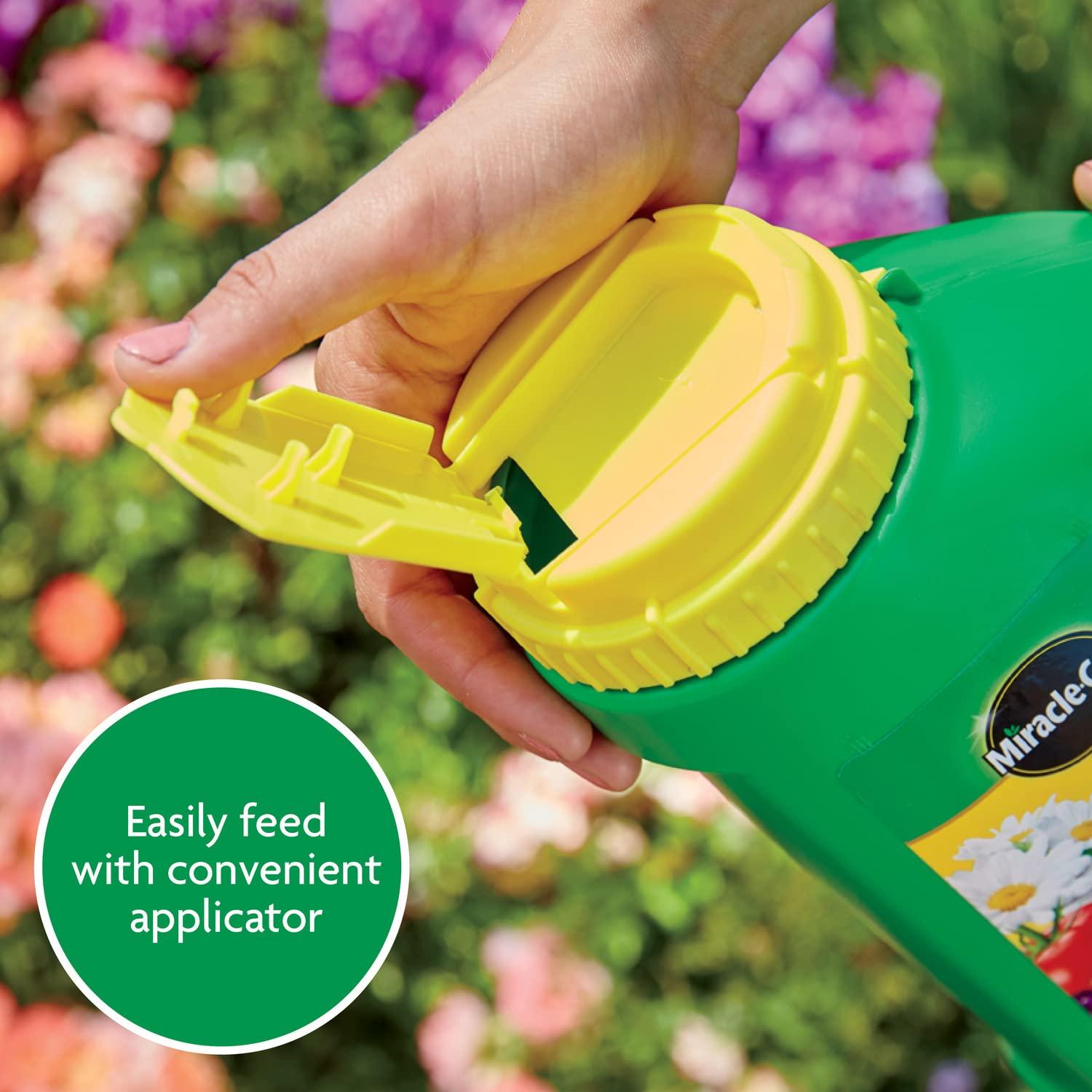 Miracle-Gro Shake 'N Feed All Purpose Plant Food, For In-Ground and Container Plants, Feeds for up to 3 Months, 4.5 lbs. - Image 9