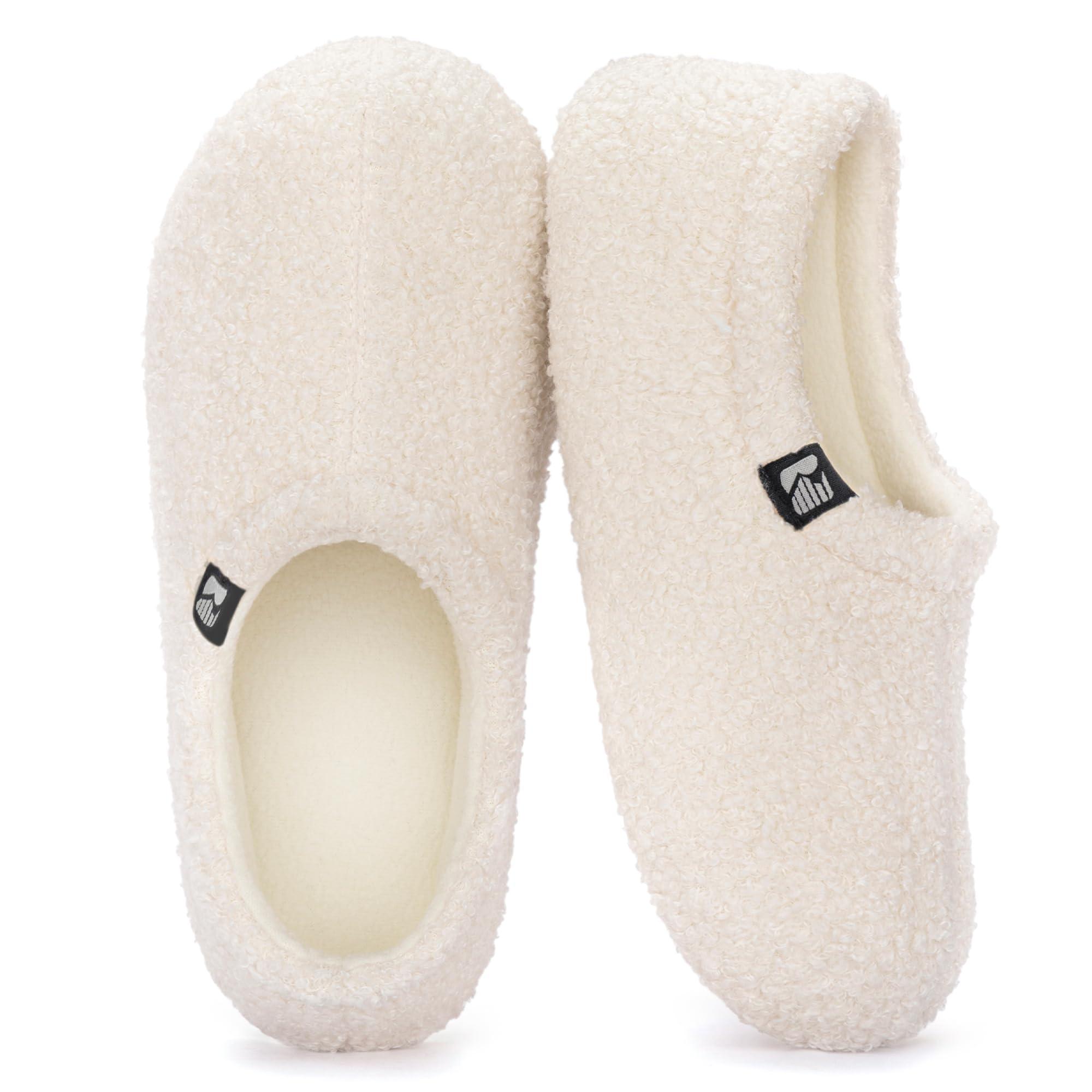 RockDove Women's Teddy Fleece Closed Back Indoor Slipper