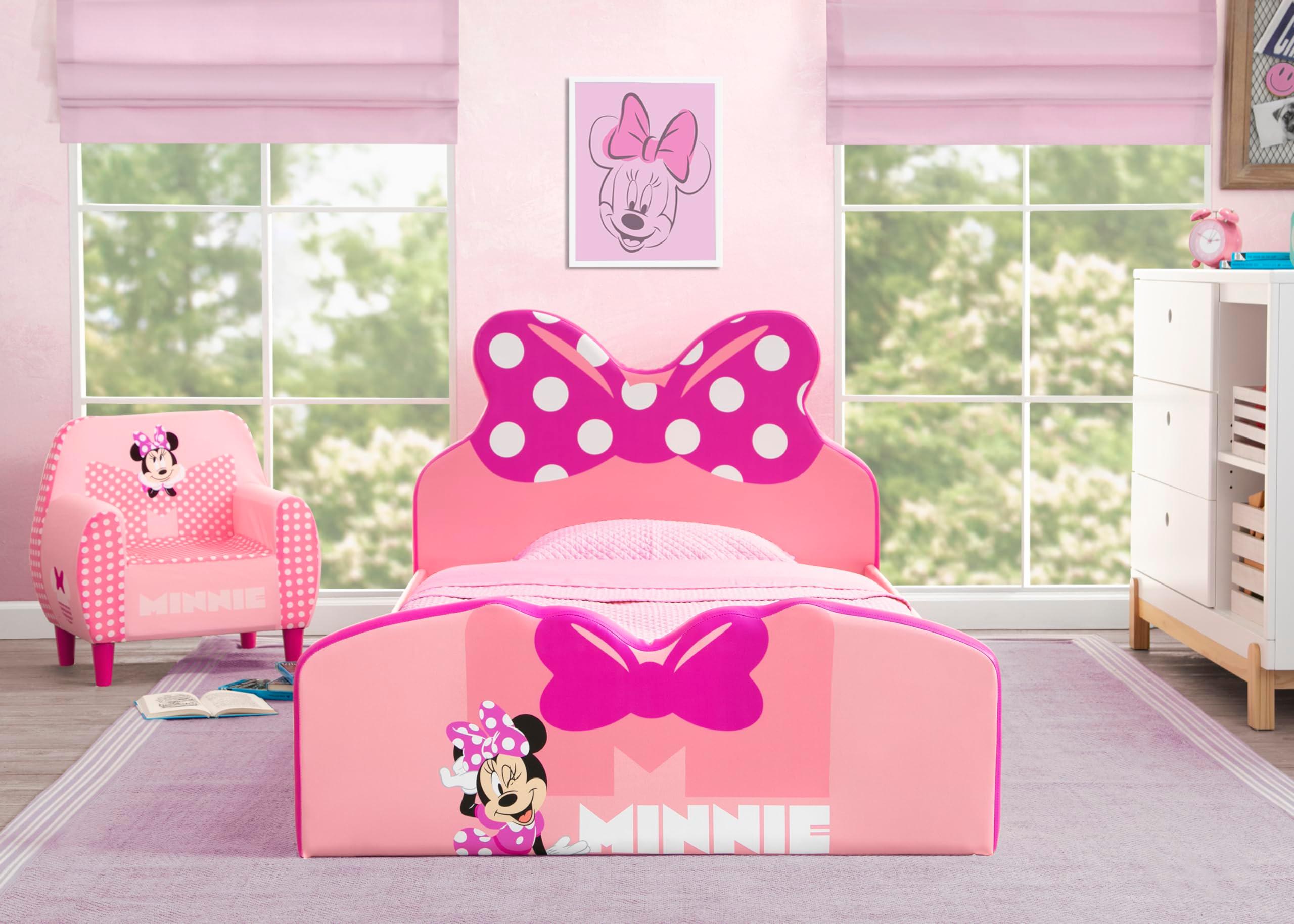 Delta Children - Disney Minnie Mouse Foam Chair for Kids, Pink - Image 6