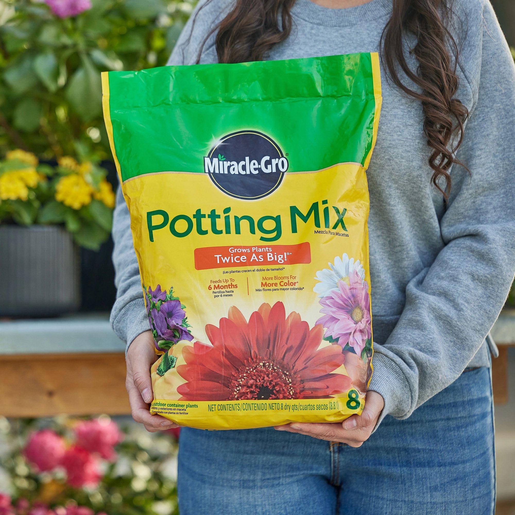 Miracle-Gro Potting Mix, For Container Plants, Flowers, Vegetables, Shrubs, Annuals, Perennials, Feeds up to 6 Months, 8 qt., 2-Pack - Image 2