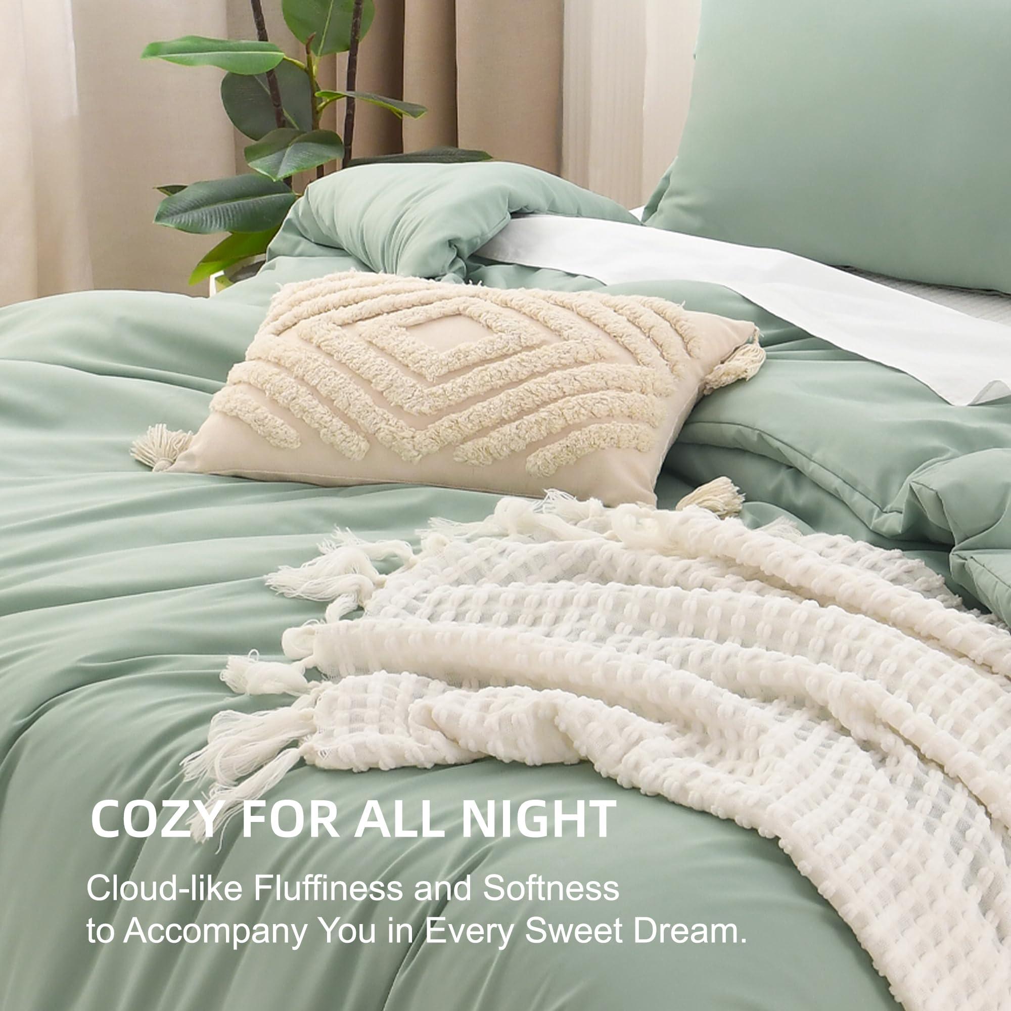 Litanika Queen Comforter Set Sage Green, 3 Pieces Lightweight Comforters Queen Size Solid Bedding Comforters Sets, Down Alternative Comforter Bed Set Quilt Blanket - Image 7
