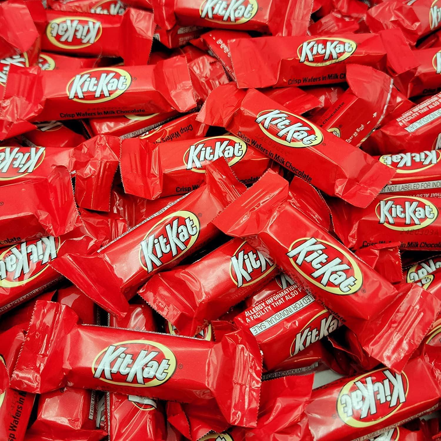 KlT-KAT Milk Chocolate Wafer Snack Size, Candy Bag (2 LB) - Image 1