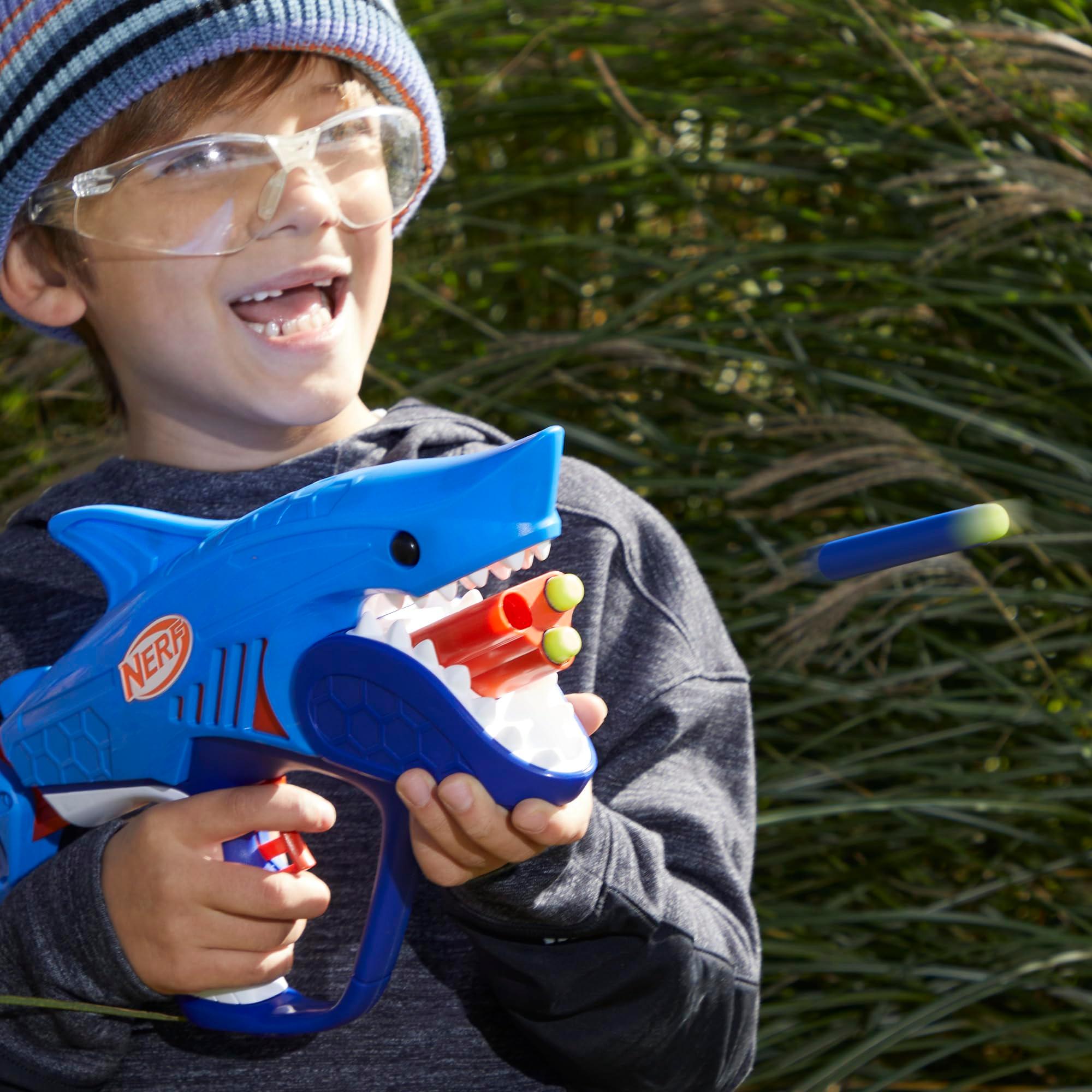 NERF Junior Wild Sharkfire, Easy Play Dart Blaster, 8 Nerf Elite Darts, Nerf Blaster Shark Toys for 6 Year Old Boys & Girls & Up, Outdoor Toys - Image 5