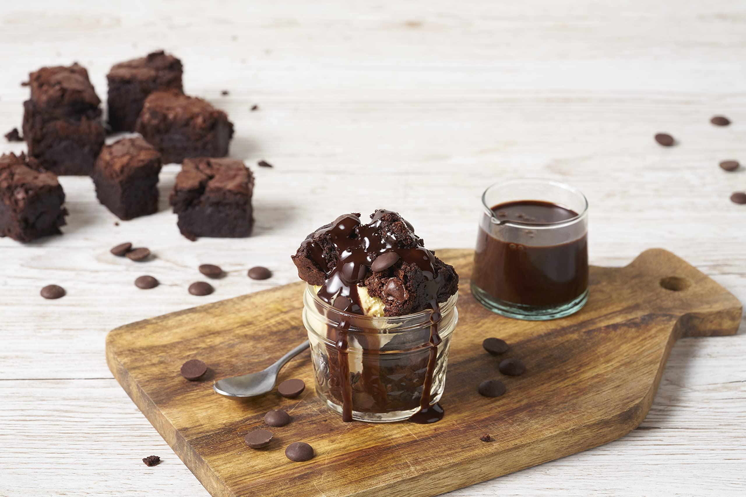 Callebaut 70% dark chocolate chips (callets) 2.5kg - Image 3