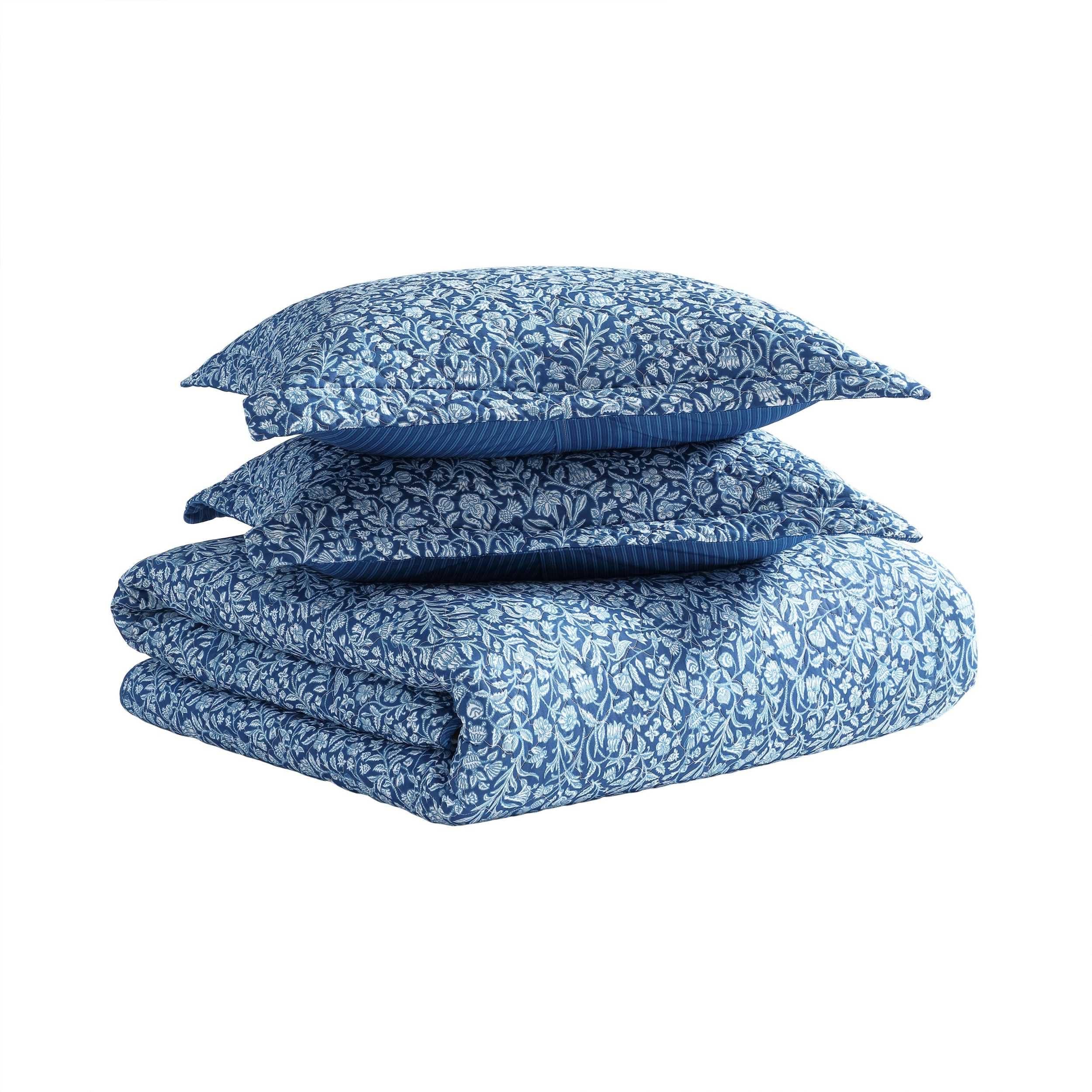 Laura Ashley - Quilt Set, Super Soft Fabric Bedding with Matching Sham, Toile-Inspired Print, Floral Home Essentials (Elaina Blue, Twin) - Image 6