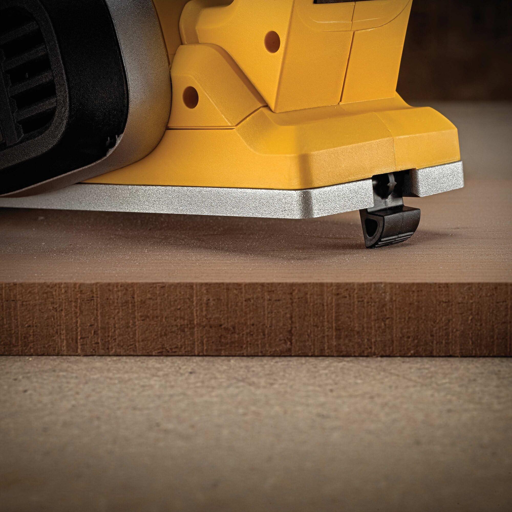 DEWALT 20V MAX Planer, 30,000 Cuts Per Minute, 2 mm Cut Depth, Brushless Motor, Bare Tool Only (DCP580B) - Image 6