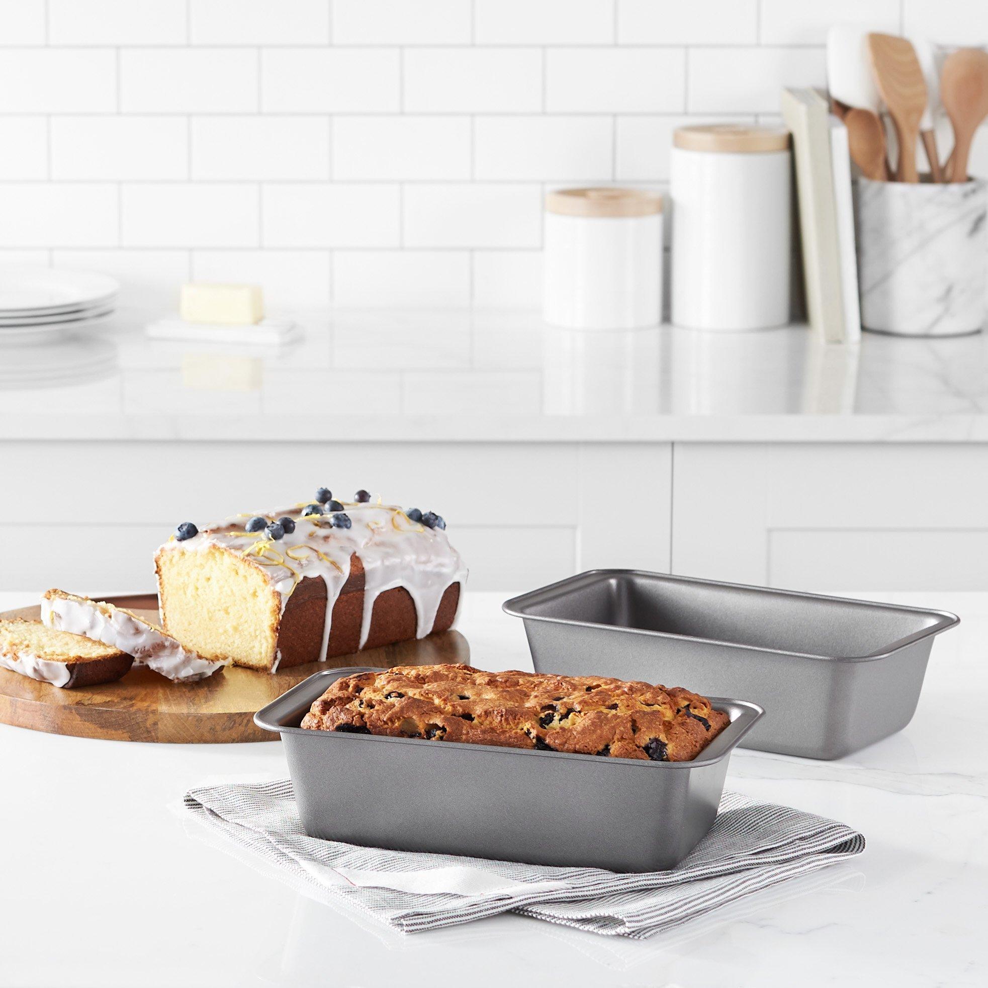 Amazon Basics Rectangular Baking Bread Loaf Pan, 9.5 x 5 Inch, Set of 2, Gray - Image 2