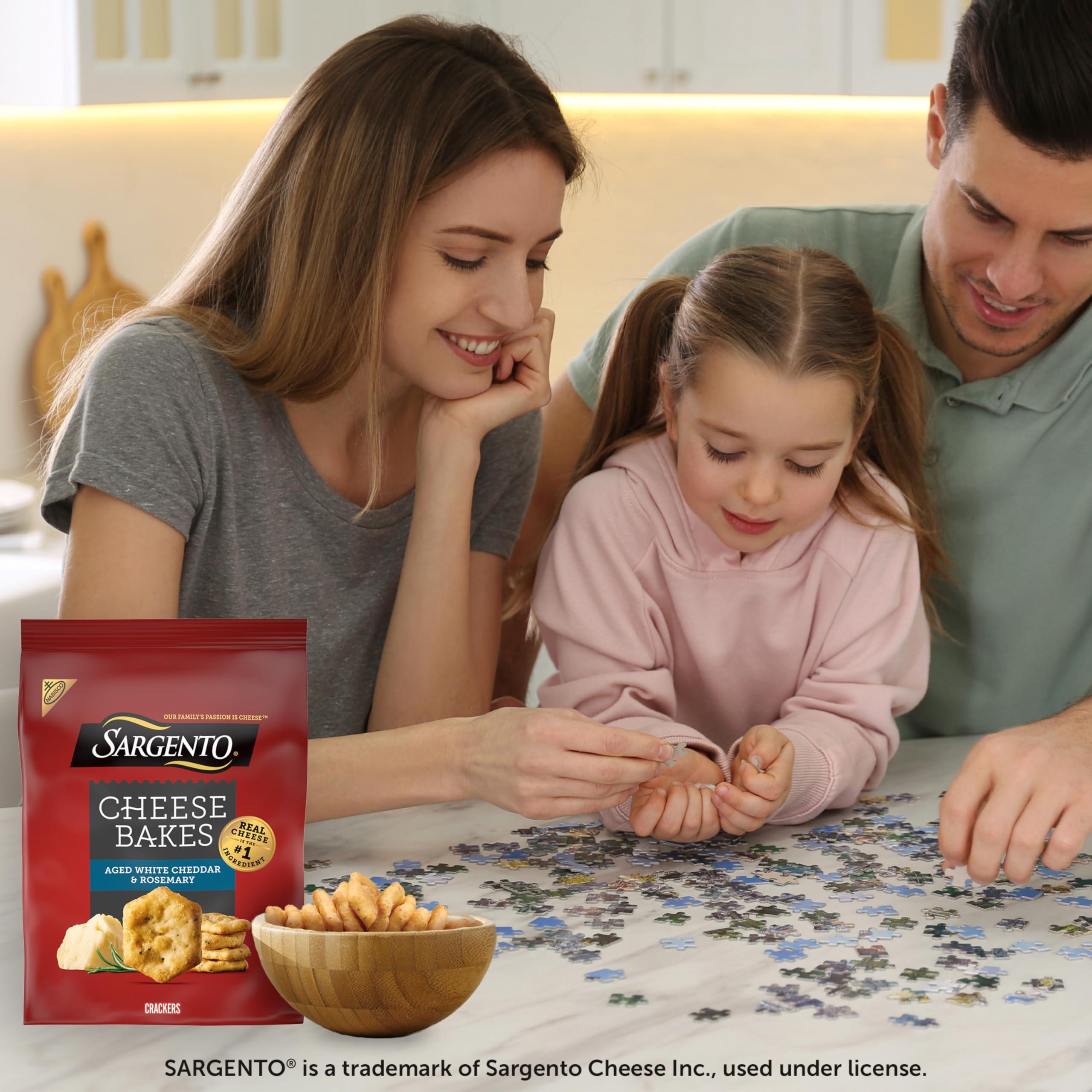 Sargento® Cheese Bakes Crackers Variety Pack, Aged White Cheddar and Rosemary and Pepper Jack, Cheese Crackers, Lunch Snacks, Bulk Snacks, 3 Bags - Image 8