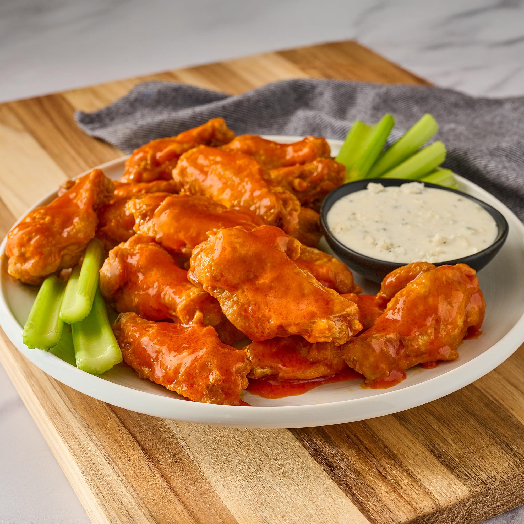 Frank's RedHot Original Cayenne Pepper Hot Wing Sauce, 23 fl oz - Image 21