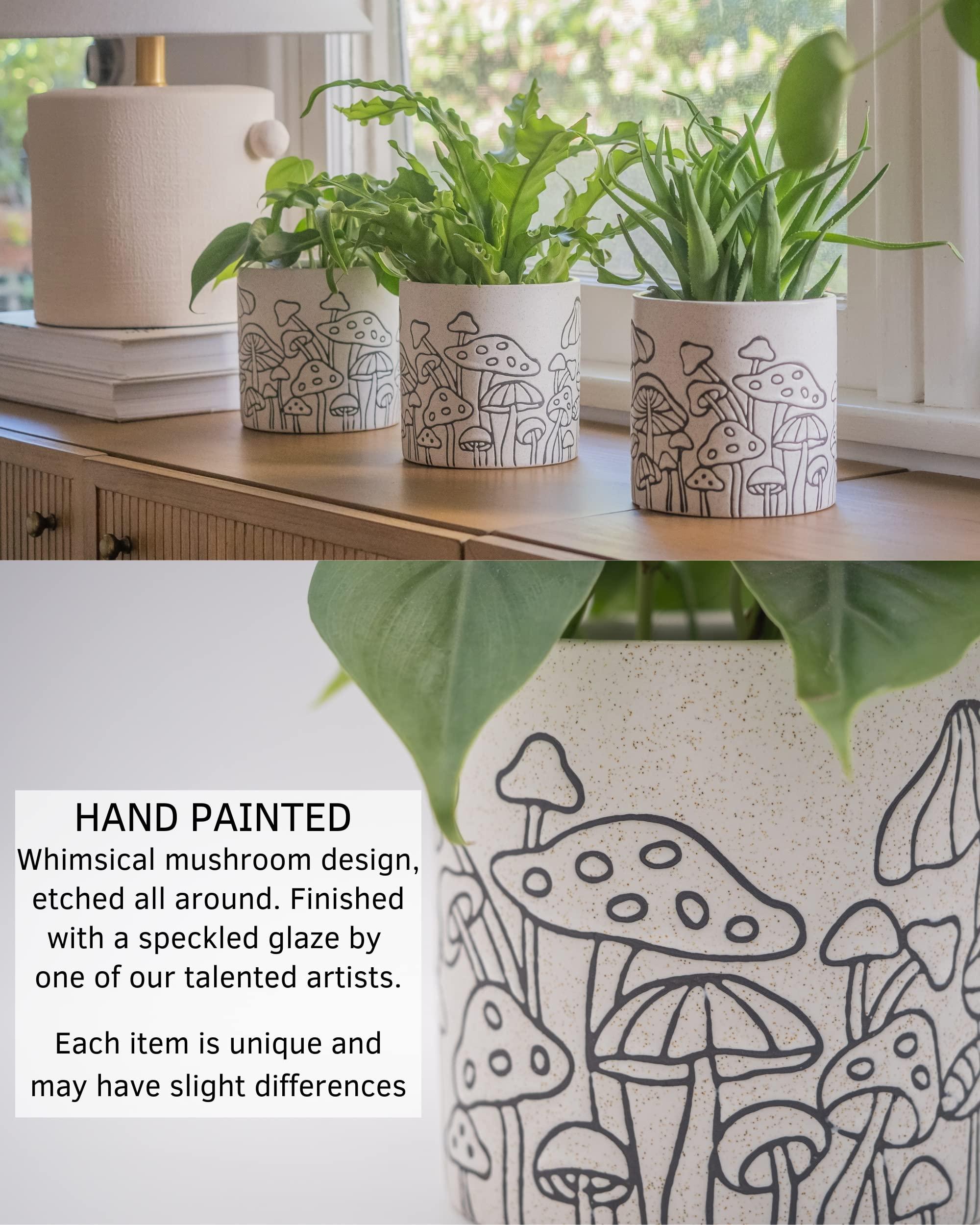BASE ROOTS Mushroom Planter, Speckled White, Indoor/Outdoor, Holds Small Plants - Image 3