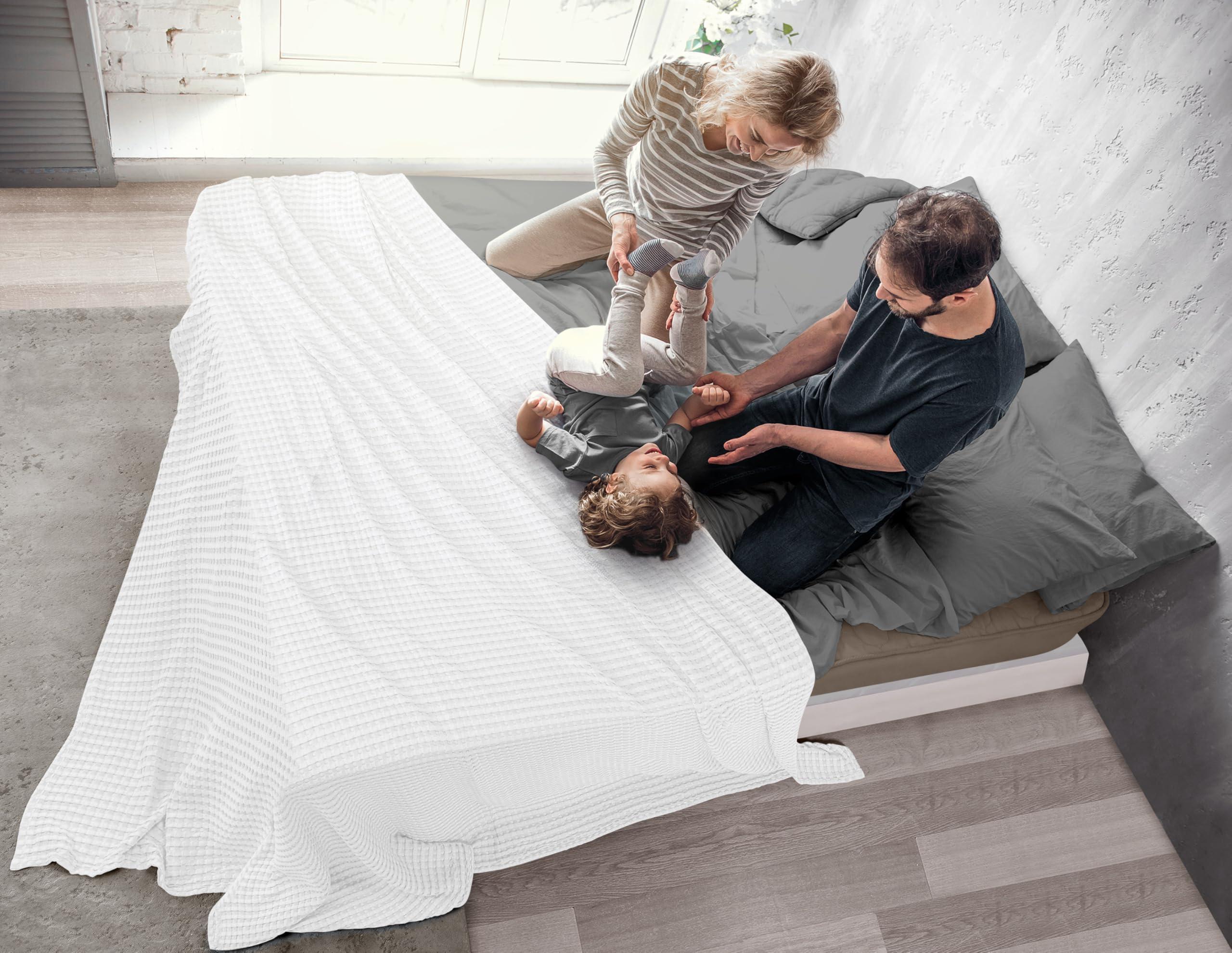 Utopia Bedding White 100% Cotton Waffle Blanket 300 GSM [Queen - 90x90 Inch] Soft Lightweight Breathable Bed Blanket for All Season - Image 2