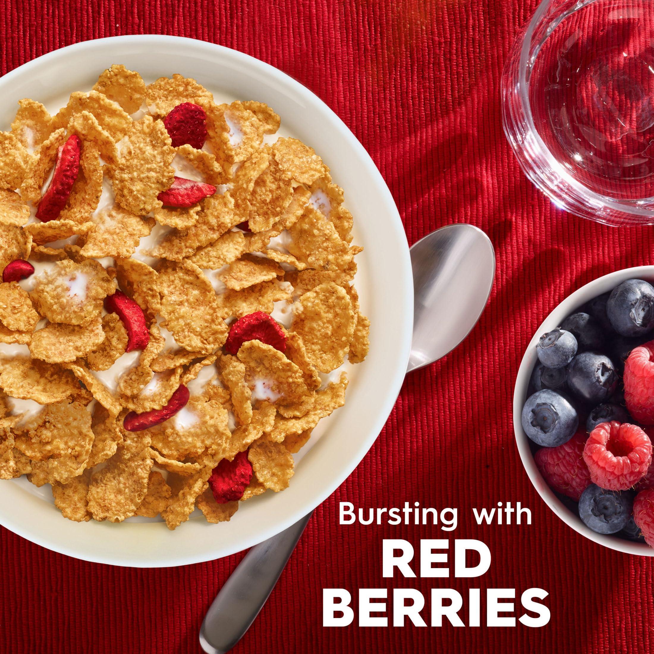 Kellogg's Special K Breakfast Cereal, Family Breakfast, Fiber Cereal, Giant Size, Red Berries, 19.2oz Box (1 Box) - Image 3