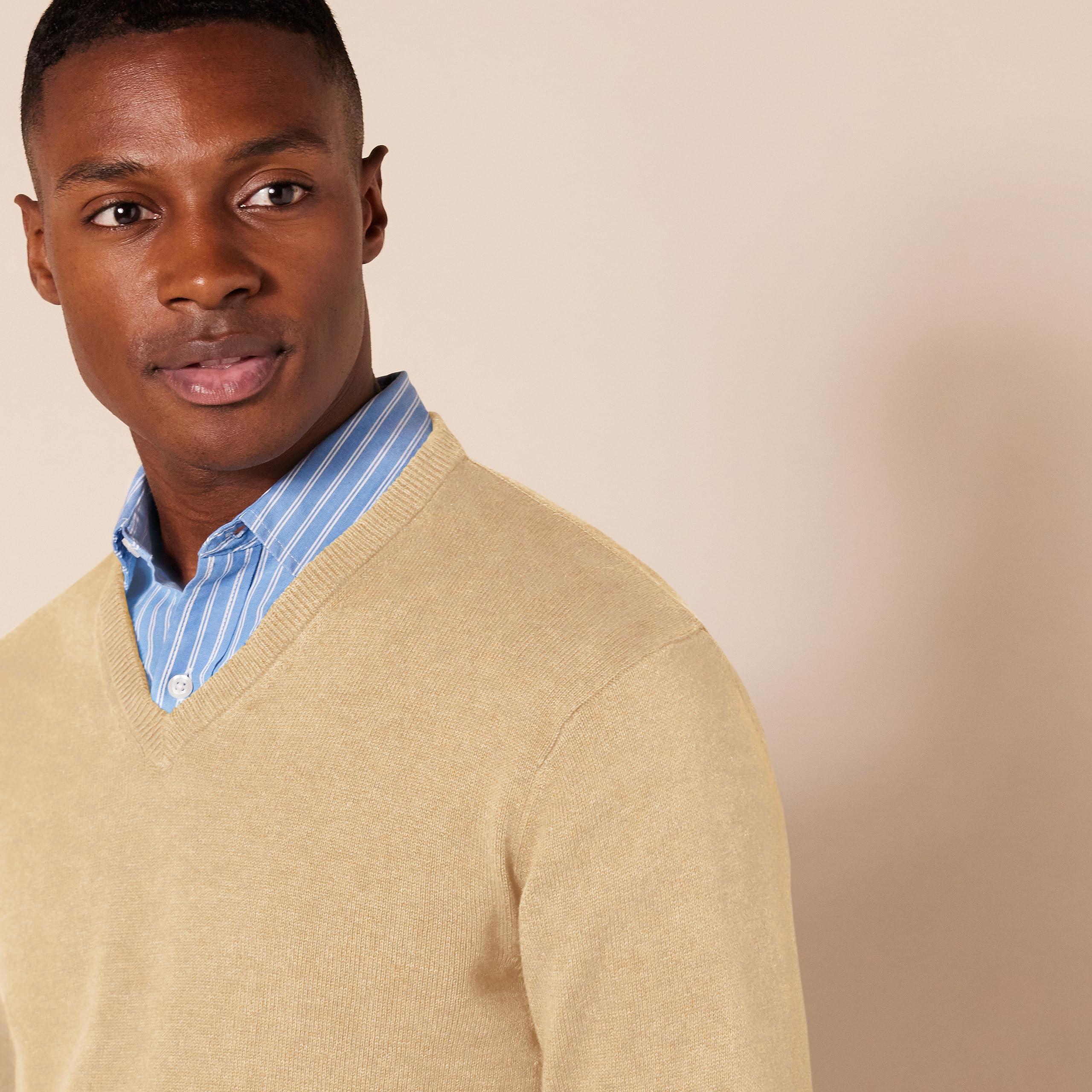 Amazon Essentials Men's V-Neck Pullover Sweater (Available in Big & Tall) - Image 4