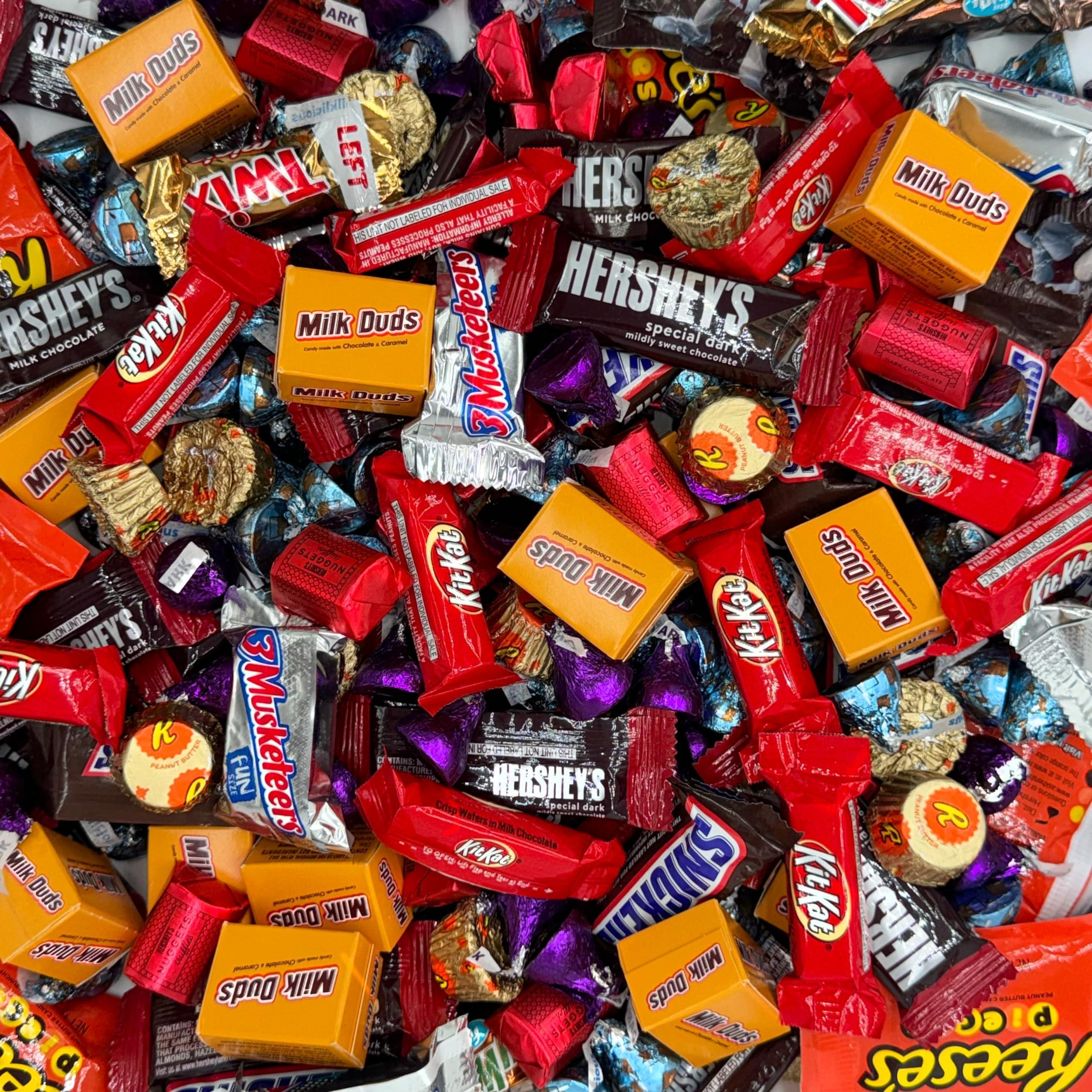 Bulk Chocolate Assortment Variety Pack - Chocolate Candy Variety Pack - 5 lb Bag of Mixed Bulk Chocolate, Milk Chocolate, Dark Chocolate, Bars and more! Bulk Candy Mix for Candy Bags - Candy - Chocolate (5 LBS) - Image 3