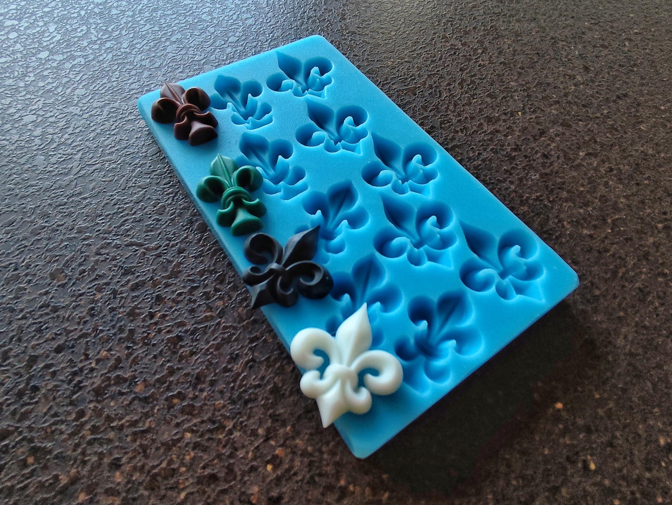 Silicone Mold Mini Fleur de Lis sets 5+5, mold for clay, mold for resin, Vintage element, Heraldic lilly overlays - Image 8