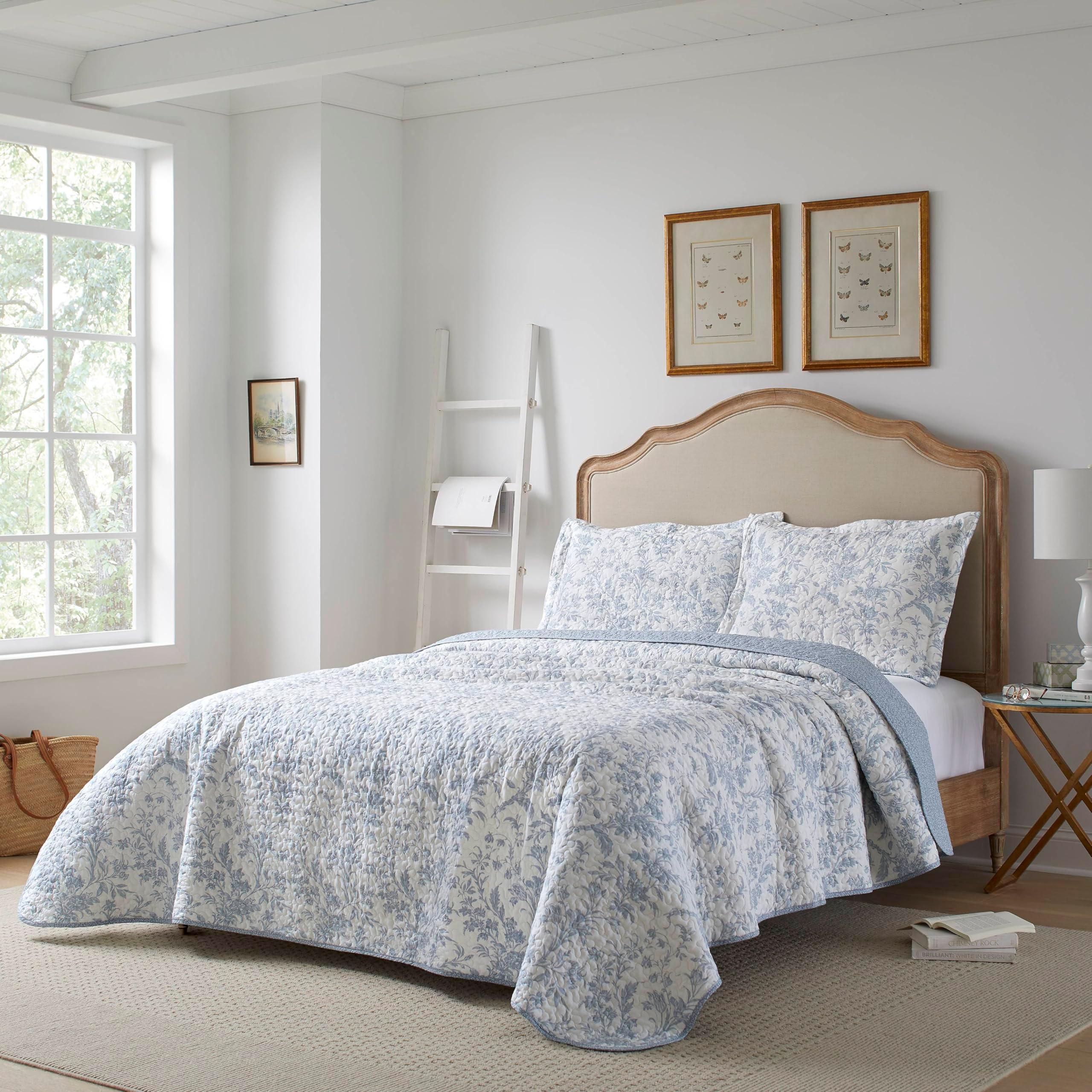 Laura Ashley Home - Amberley Collection - Quilt Set - 100% Cotton, Breathable & Lightweight, Reversible Bedding, Pre-Washed for Added Softness, Queen, Spa Blue , 1 Count (Pack of 1) - Image 3