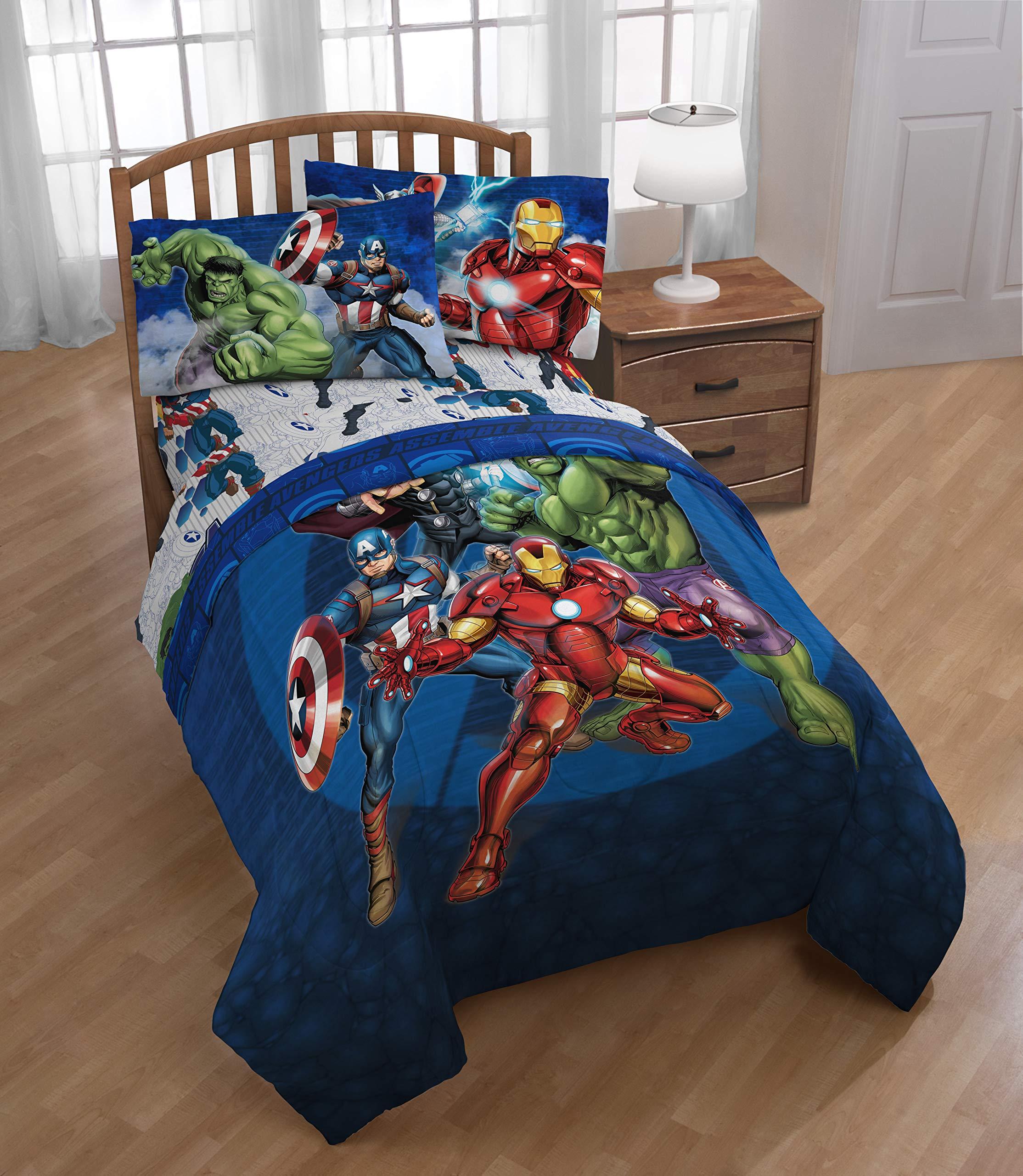Marvel Avengers Blue Circle 5 Piece Full Bed Set - Includes Reversible Comforter & Sheet Set - Bedding Features Captain America & Iron Man - Fade Resistant Microfiber (Official Marvel Product) - Image 2