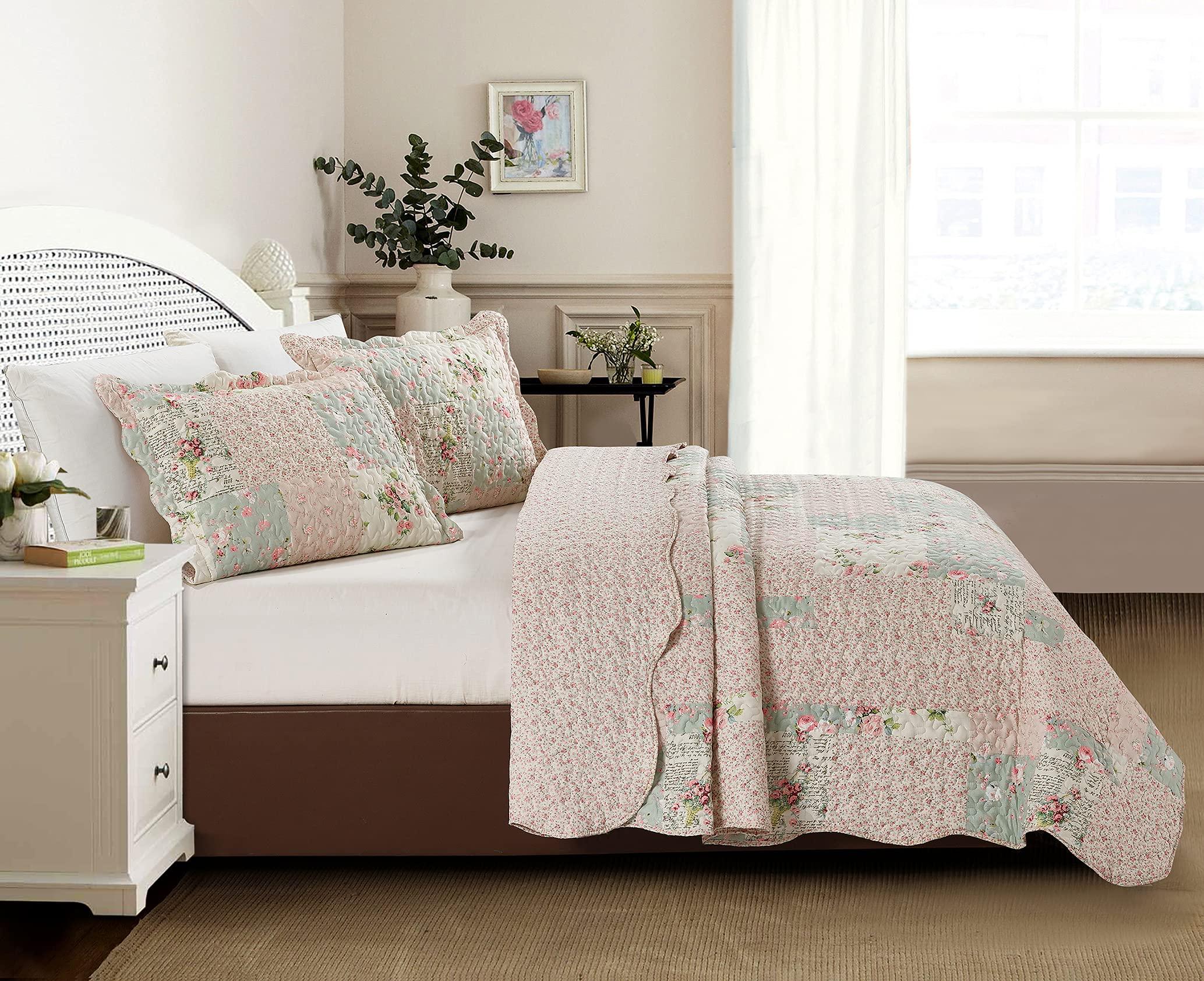Brilliant Sunshine Rose and Sage Quilt Set, 3-Piece Bedding Sets, Traditional Patchwork Design, Washable and Reversible Bedspread, Soft Lightweight Coverlet, All-Season, Full/Queen, Light Pink Green - Image 2
