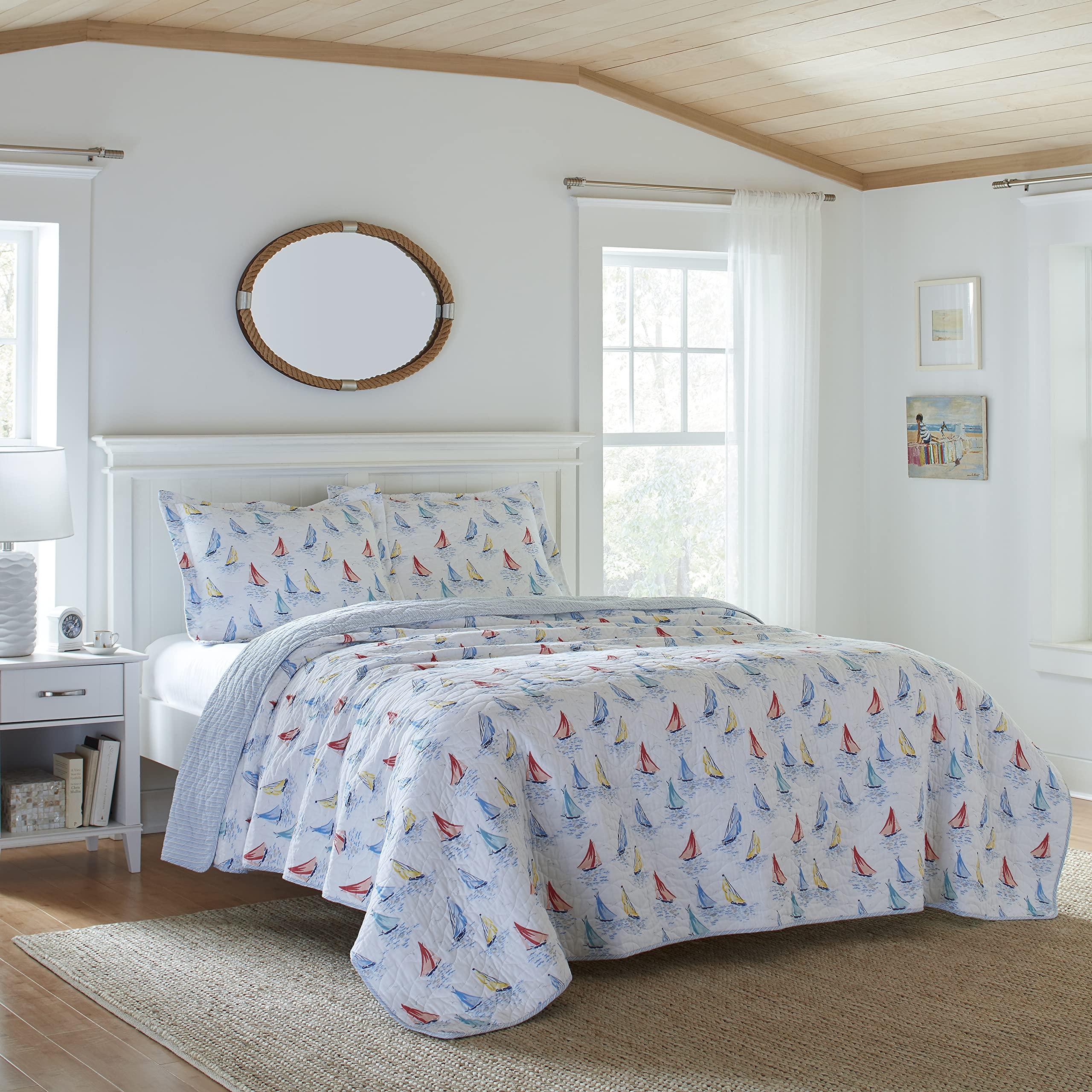 Laura Ashley - King Quilt Set, Cotton Reversible Bedding with Matching Shams, Home Decor Ideal for All Seasons (Ahoy Blue, King) - Image 2