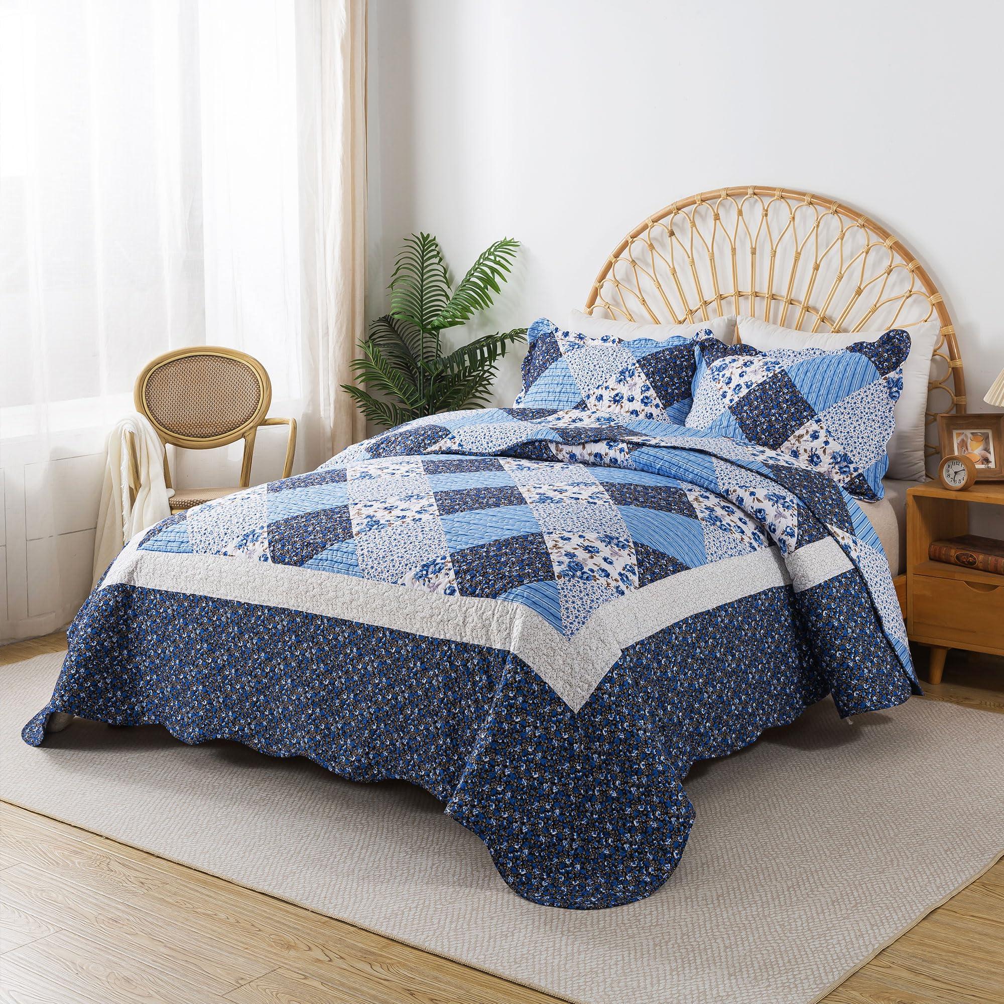 HoneiLife Quilt Set King Size - 3 Piece Microfiber Quilts Reversible Bedspreads Patchwork Coverlets Floral Bedding Set All Season Quilts with Blue and White Porcelain Pattern - Image 2
