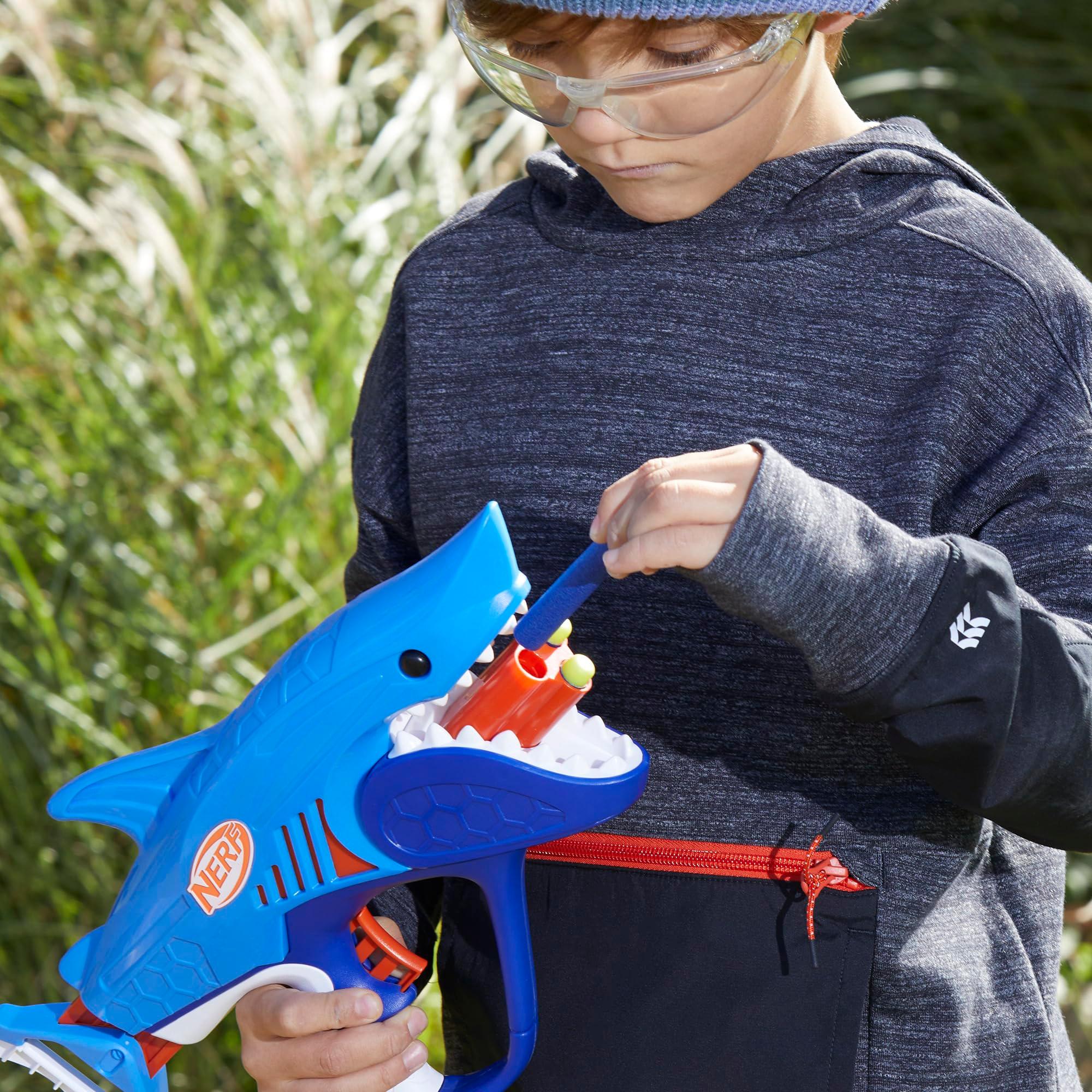 NERF Junior Wild Sharkfire, Easy Play Dart Blaster, 8 Nerf Elite Darts, Nerf Blaster Shark Toys for 6 Year Old Boys & Girls & Up, Outdoor Toys - Image 2