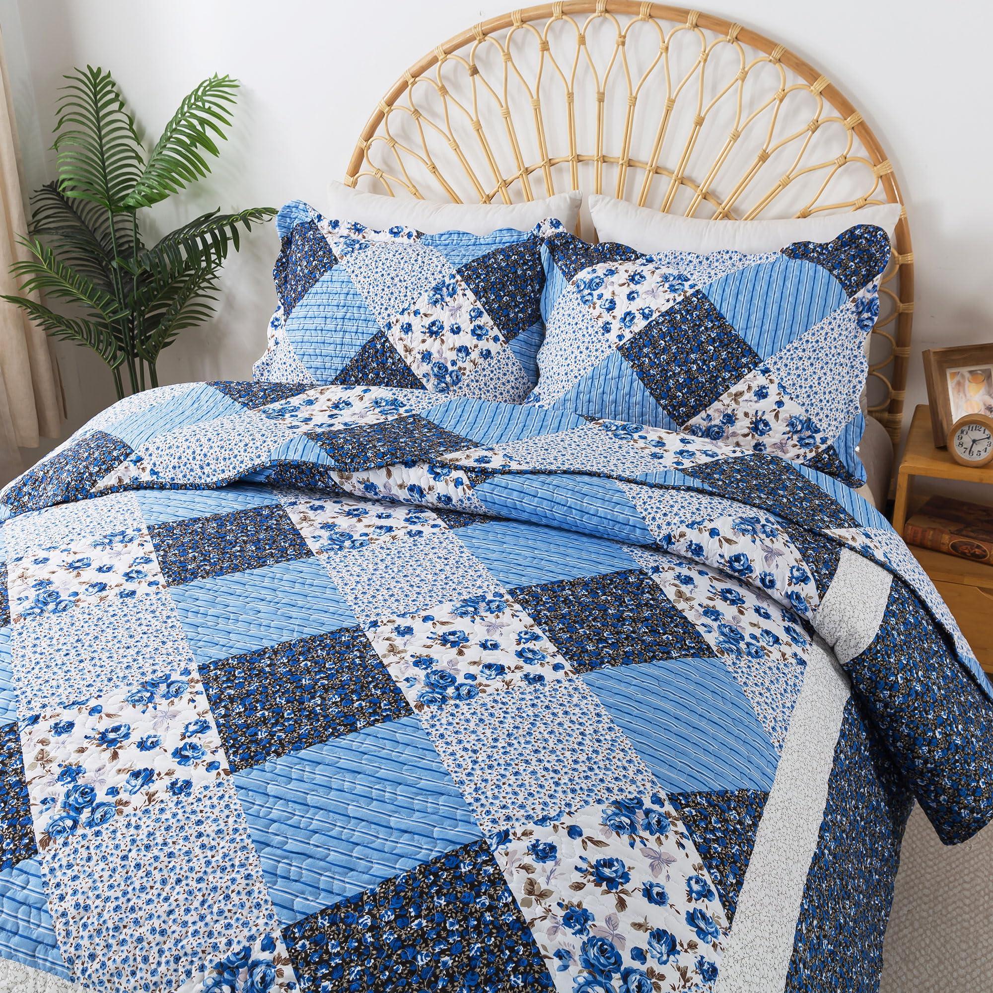 HoneiLife Quilt Set King Size - 3 Piece Microfiber Quilts Reversible Bedspreads Patchwork Coverlets Floral Bedding Set All Season Quilts with Blue and White Porcelain Pattern - Image 4