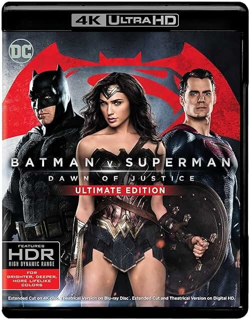 Batman v Superman: Dawn of Justice (4K Ultra HD + Blu-ray) - Product Image