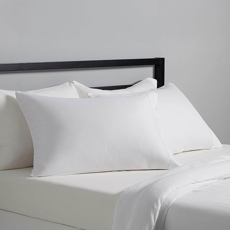 Amazon Basics Lightweight Super Soft Easy Care Microfiber Pillowcases, Standard size, 30" L x 20" W, Set of 2, Bright White, Pillows Not Included - Product Image