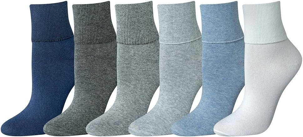 Amazon Essentials Women's Lightweight Cushioned Ankle Turn Cuff Socks, 6 Pairs - Product Image