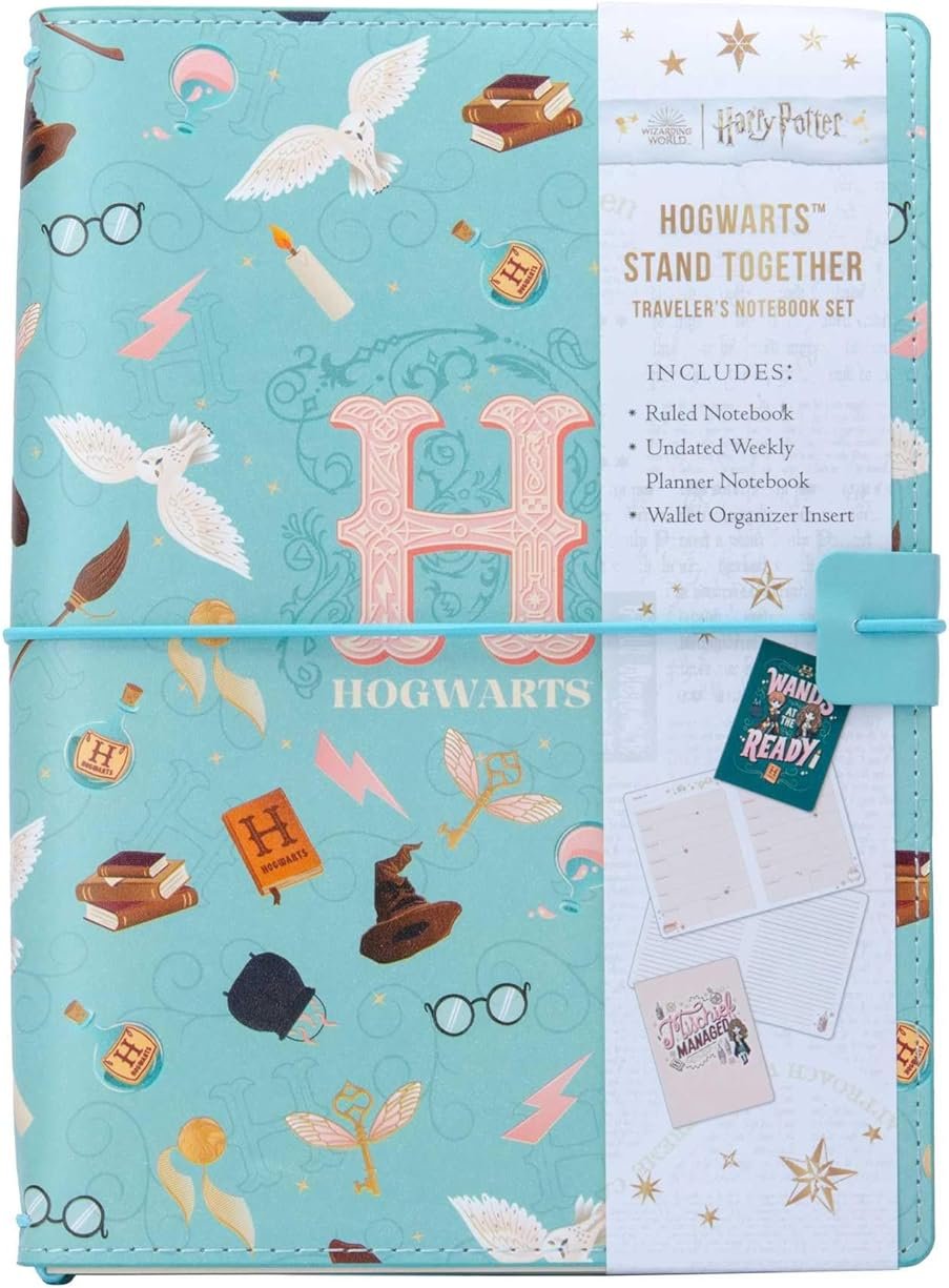 Harry Potter: Hogwarts Stand Together Traveler's Notebook Set: (Refillable Notebook) - Product Image