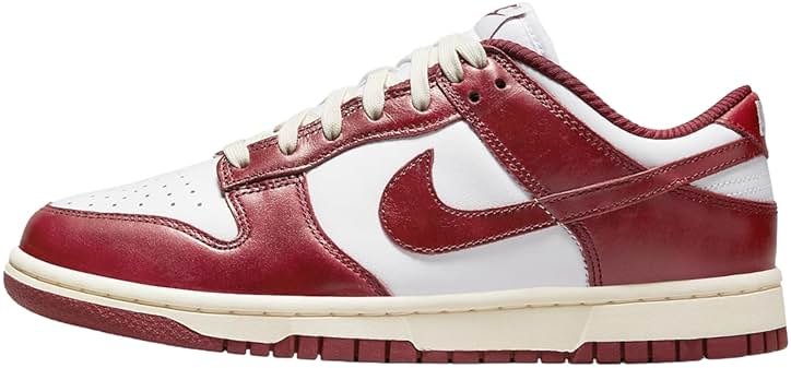 Nike Dunk Low SE Women's Trainers - Product Image