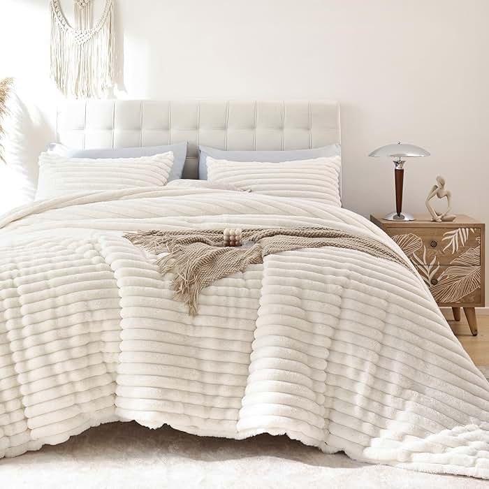 Smoofy Fluffy Queen Comforter Set 3 Pieces - Cream White Fleece Fluffy Comforter Set, Luxury Fuzzy Queen Bedding Set, Soft Warm Bed Set All Season, Heavy Faux Fur Comforter with 2 Pillow Cases - Product Image
