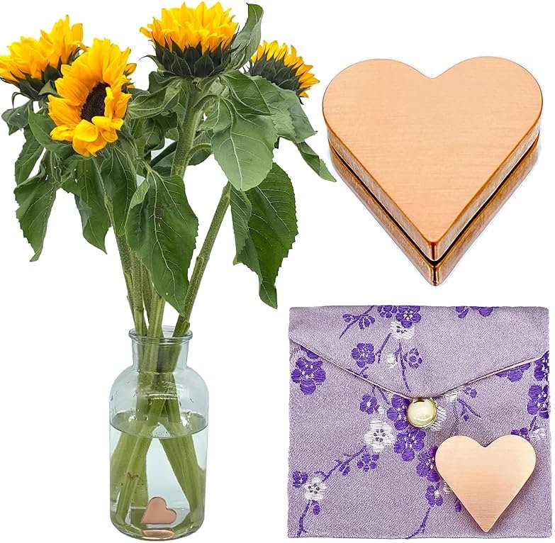 HaoTuJoho Alternative Flower Food for Fresh Cut Flowers, Copper Charm Keeps Vase Water Clear, Heart-Shaped 1 Pcs - Product Image
