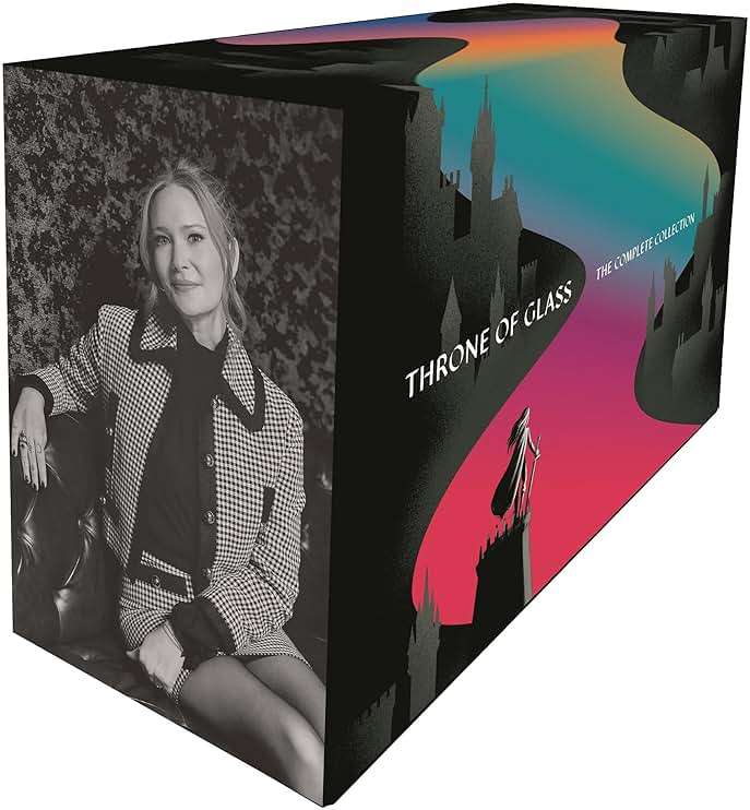 Throne of Glass Paperback Box Set - Image 1