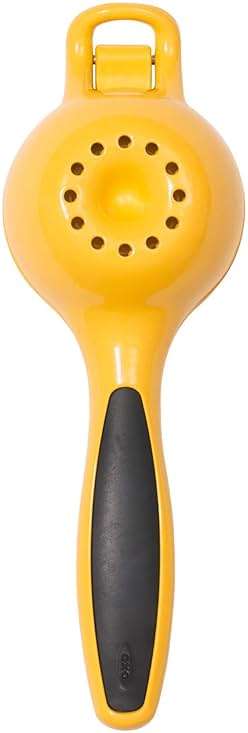 OXO Good Grips Citrus Squeezer - Image 14