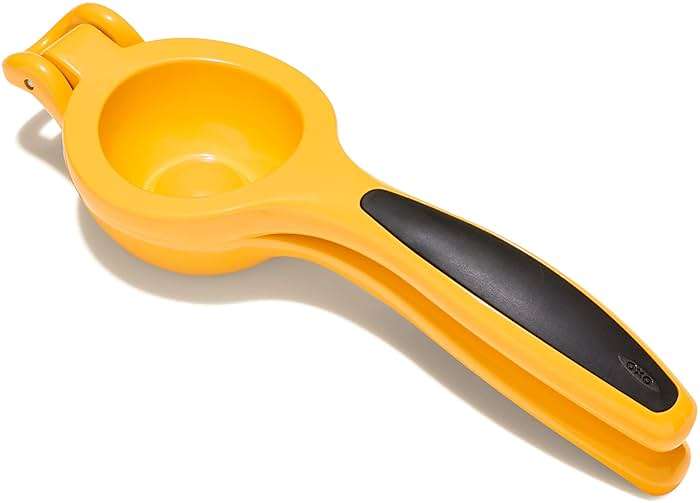 OXO Good Grips Citrus Squeezer - Image 15