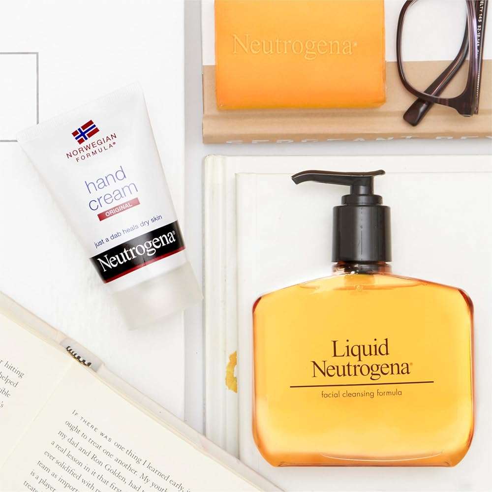 Neutrogena Liquid Gentle Foaming Face Wash with Glycerin, Oil-Free & Hypoallergenic Skin Care Cleanser, Fragrance-Free Moisturizing Facial Cleanser for Daily Use, 8 fl. oz - Image 3