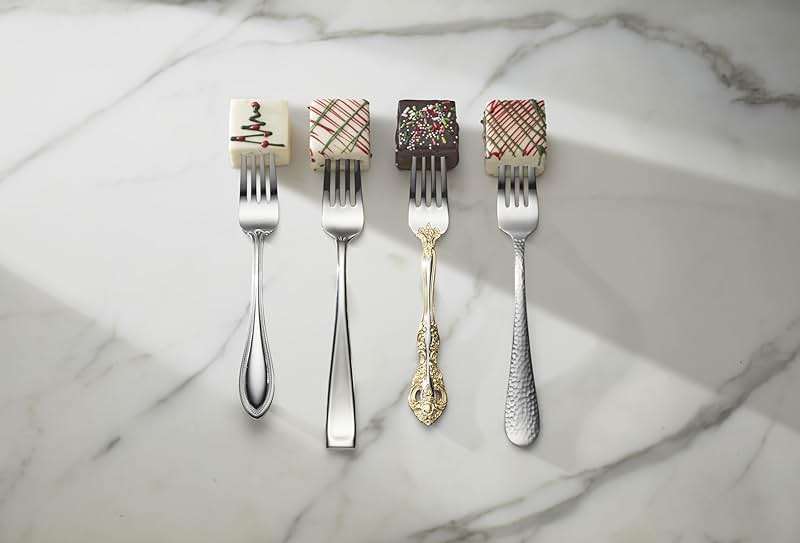 Oneida Silverware Set For 12, Moda 65-Piece Fine Flatware Set with Serving Utensils, Service For 12, 18/10 Stainless Steel, Dishwasher Safe For home, Knives Spoons and Forks Set (Silver, 65 pieces) - Image 17