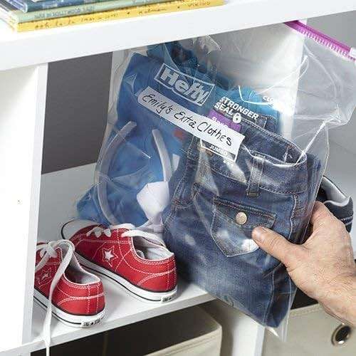 Hefty Slider Jumbo Storage Bags, 12 Count, 2.5 Gallon Extra Large Storage Bags for Bulk Leftovers, Travel Clothes, Shoes, Office Supplies, and More, Writable Label, Secure Zip and Click Closure - Image 7